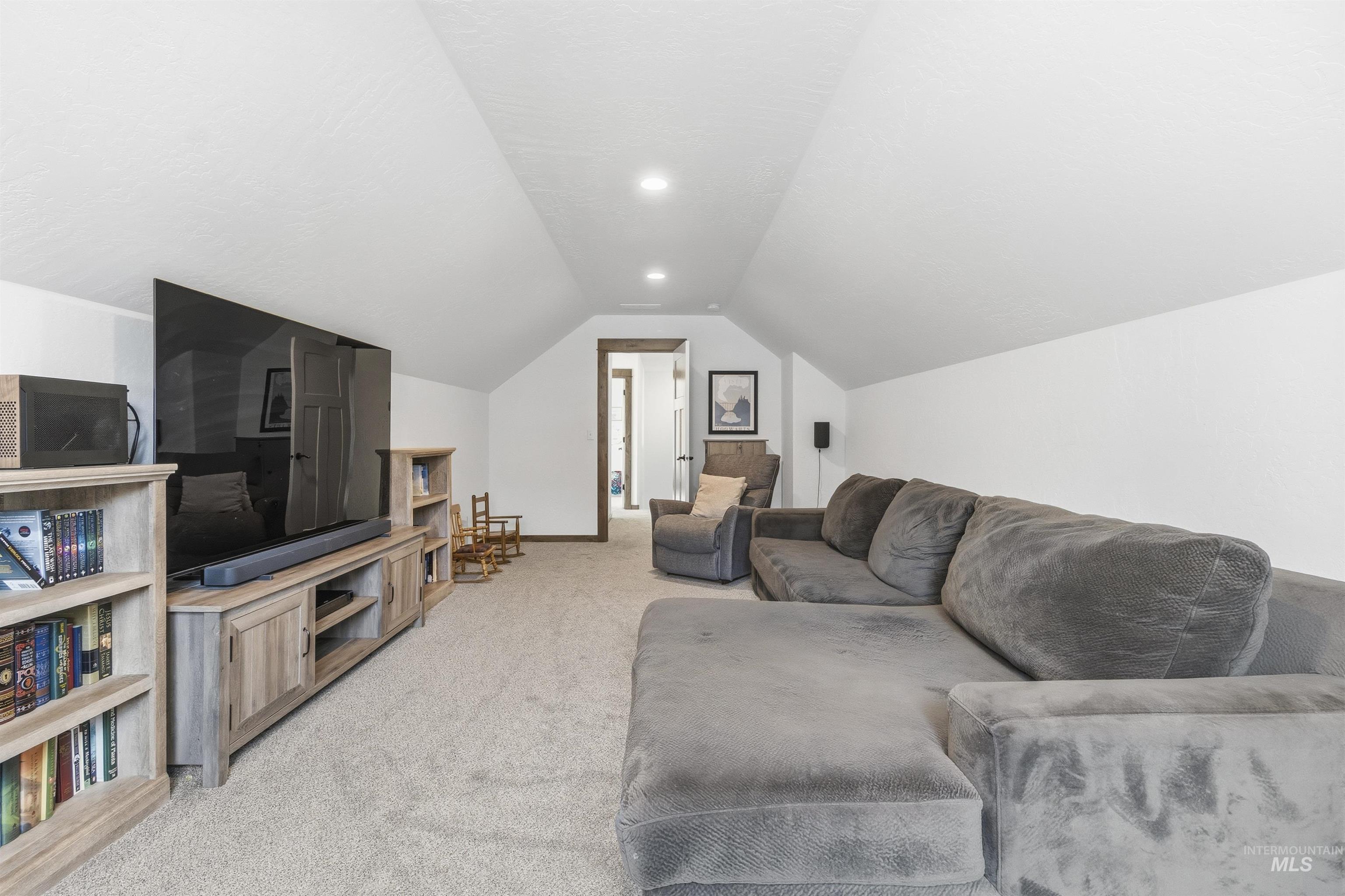 1542 Lanny Dr, Moscow, Idaho 83843, 4 Bedrooms, 3 Bathrooms, Residential For Sale, Price $840,000,MLS 98977870