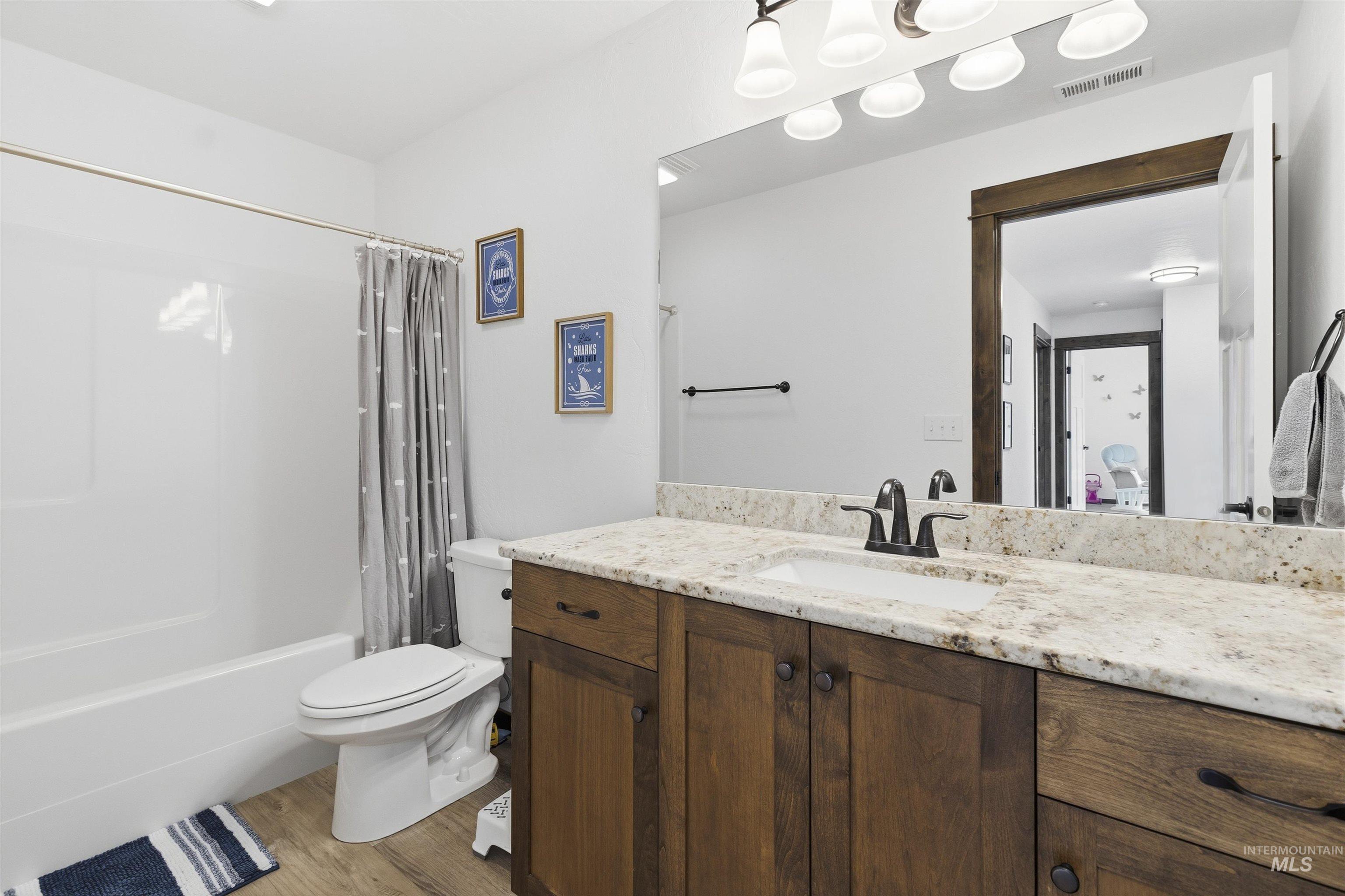 1542 Lanny Dr, Moscow, Idaho 83843, 4 Bedrooms, 3 Bathrooms, Residential For Sale, Price $850,000, 98977870