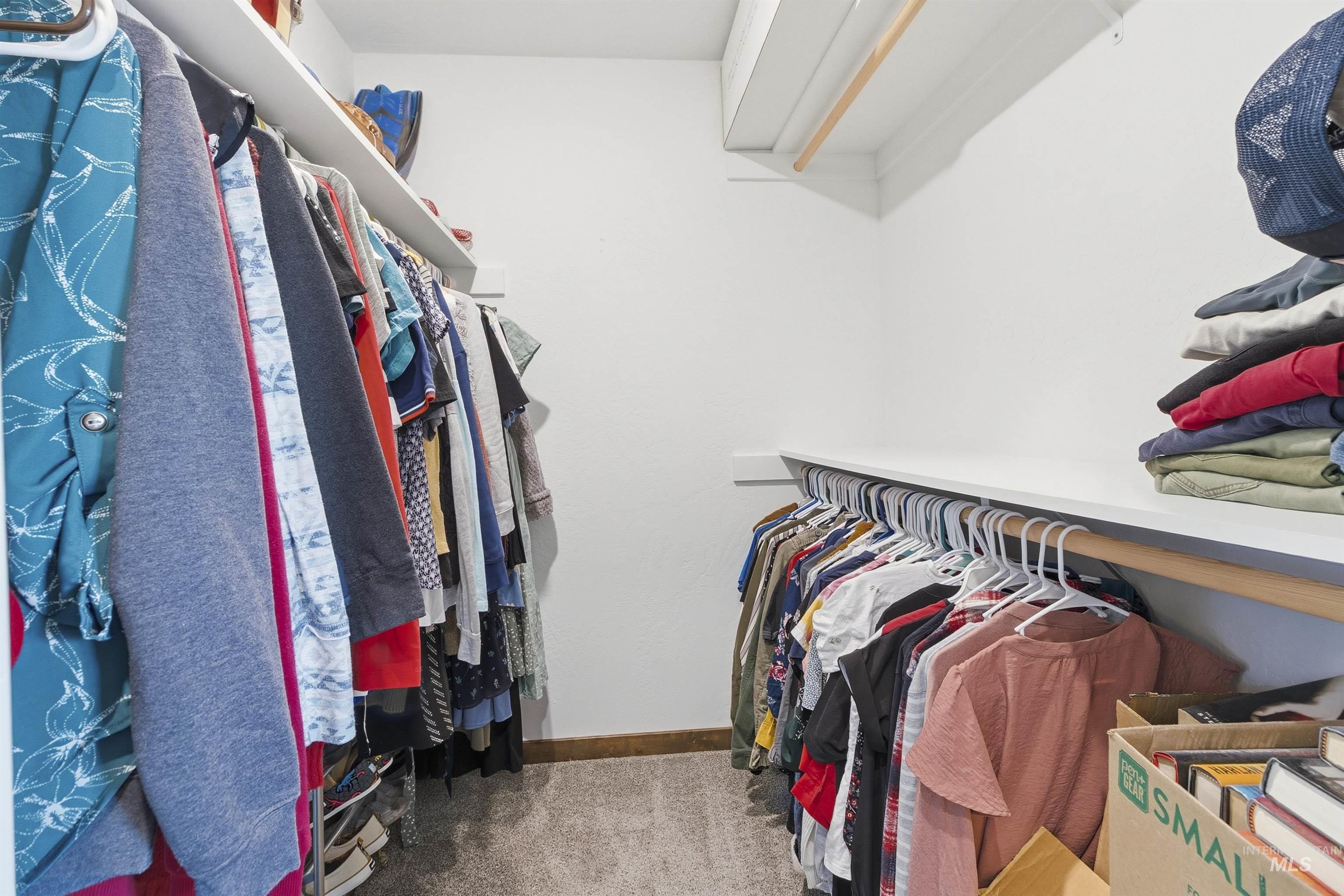 1542 Lanny Dr, Moscow, Idaho 83843, 4 Bedrooms, 3 Bathrooms, Residential For Sale, Price $850,000, 98977870