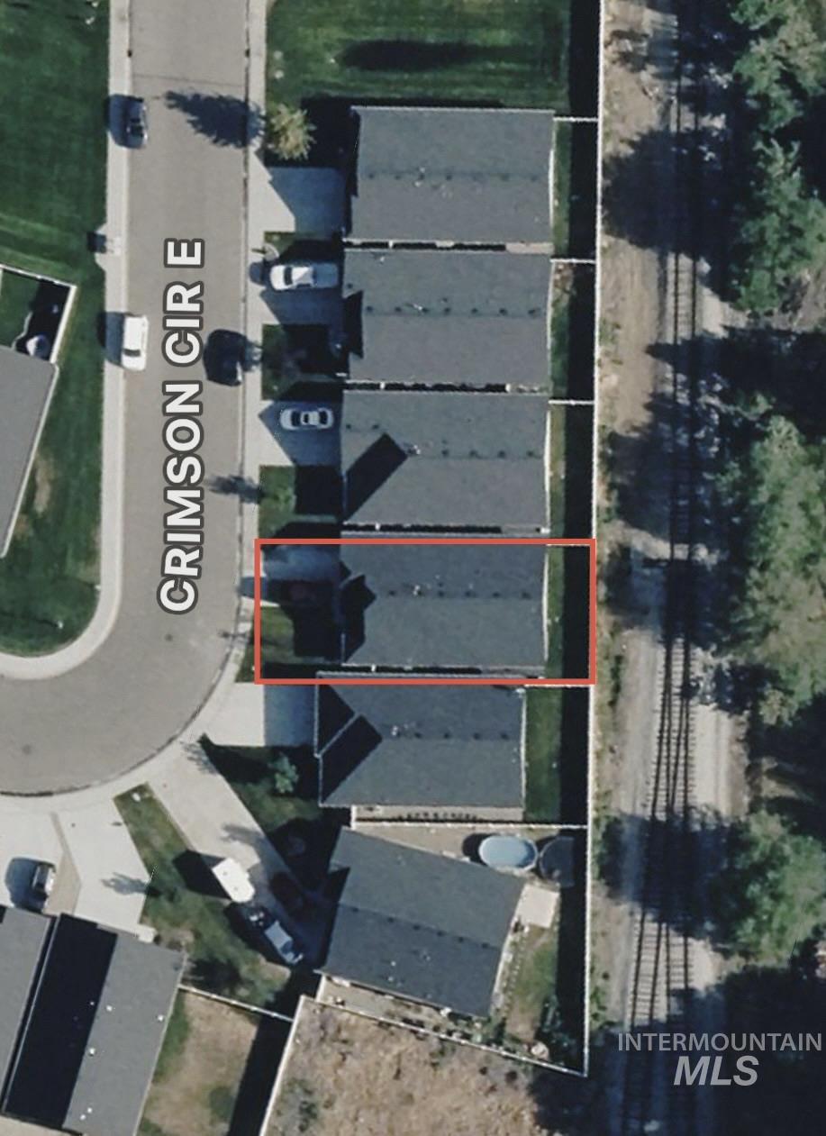204 Crimson Cir E, Fruitland, Idaho 83619, 3 Bedrooms, 2 Bathrooms, Residential For Sale, Price $339,000,MLS 98977871