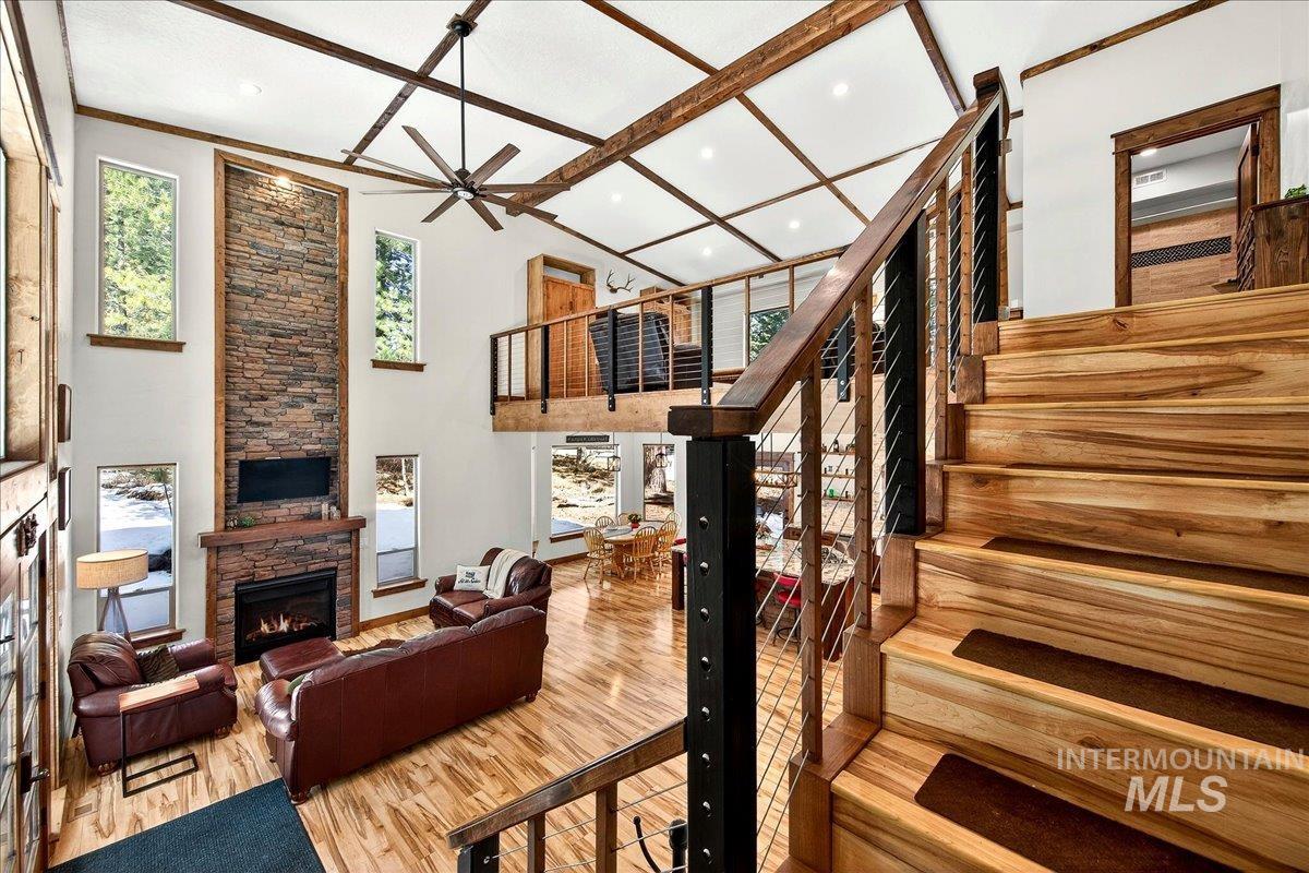 292 Rio Vista Boulevard, McCall, Idaho 83638, 3 Bedrooms, 2.5 Bathrooms, Residential For Sale, Price $995,000,MLS 98977873