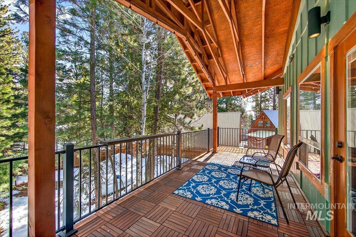 292 Rio Vista Boulevard, McCall, Idaho 83638, 3 Bedrooms, 2.5 Bathrooms, Residential For Sale, Price $995,000,MLS 98977873