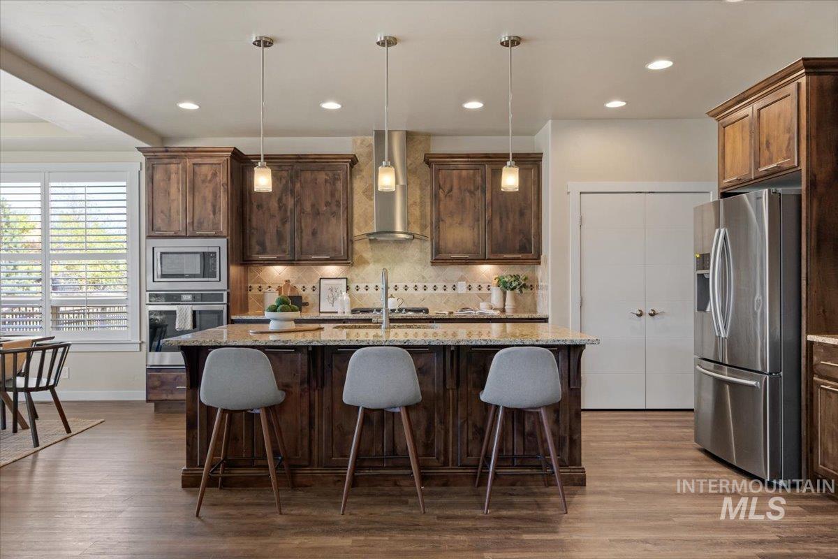 19927 N Glenisla Place, Boise, Idaho 83714, 5 Bedrooms, 2.5 Bathrooms, Residential For Sale, Price $785,000,MLS 98977874