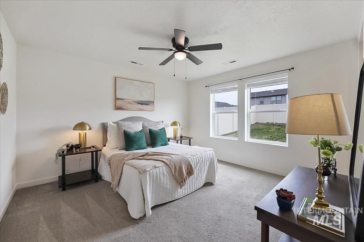 17616 Barefoot Ridge Way, Nampa, Idaho 83687, 3 Bedrooms, 2 Bathrooms, Residential For Sale, Price $379,990,MLS 98977875