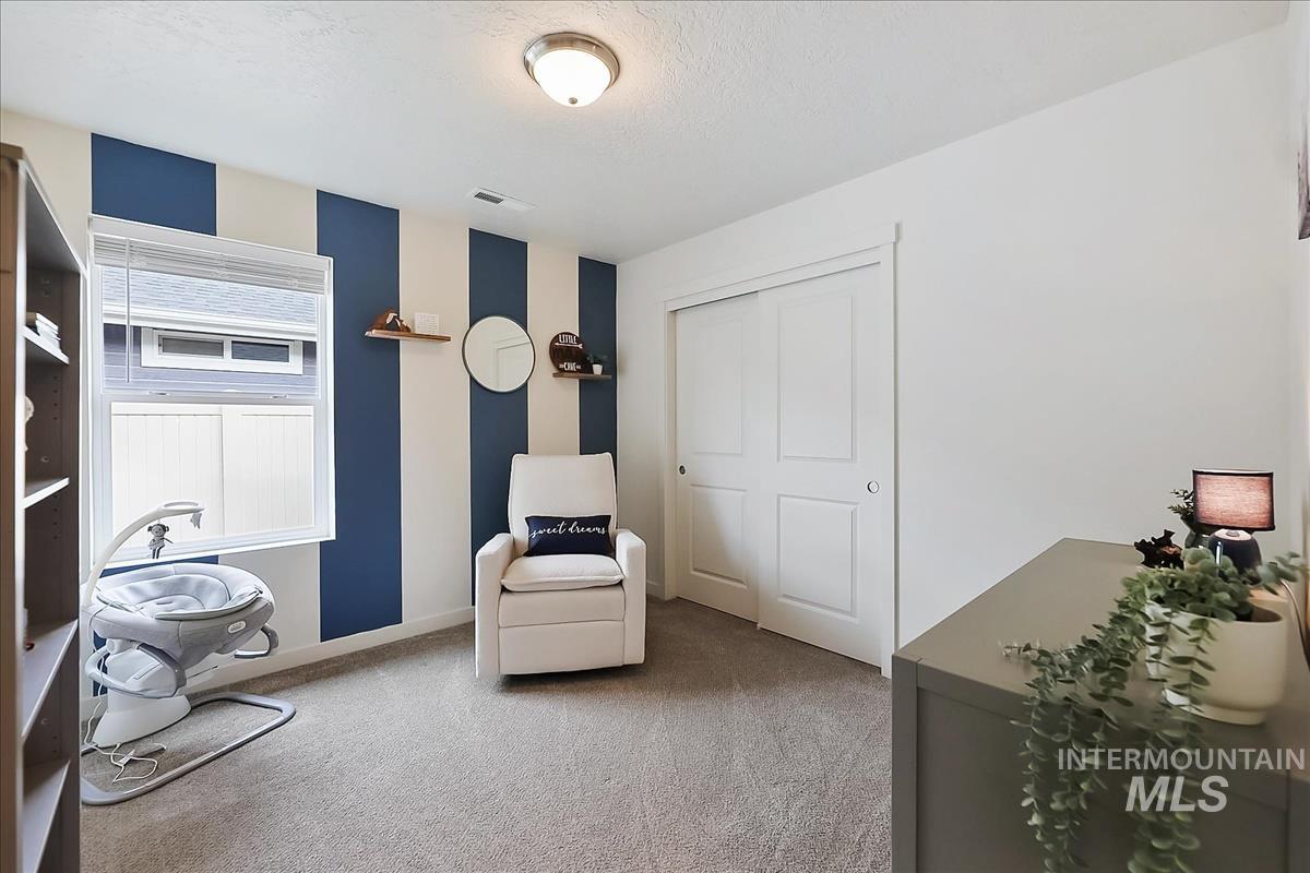 17616 Barefoot Ridge Way, Nampa, Idaho 83687, 3 Bedrooms, 2 Bathrooms, Residential For Sale, Price $379,990,MLS 98977875