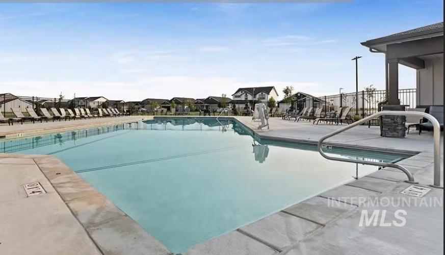 17616 Barefoot Ridge Way, Nampa, Idaho 83687, 3 Bedrooms, 2 Bathrooms, Residential For Sale, Price $379,990,MLS 98977875