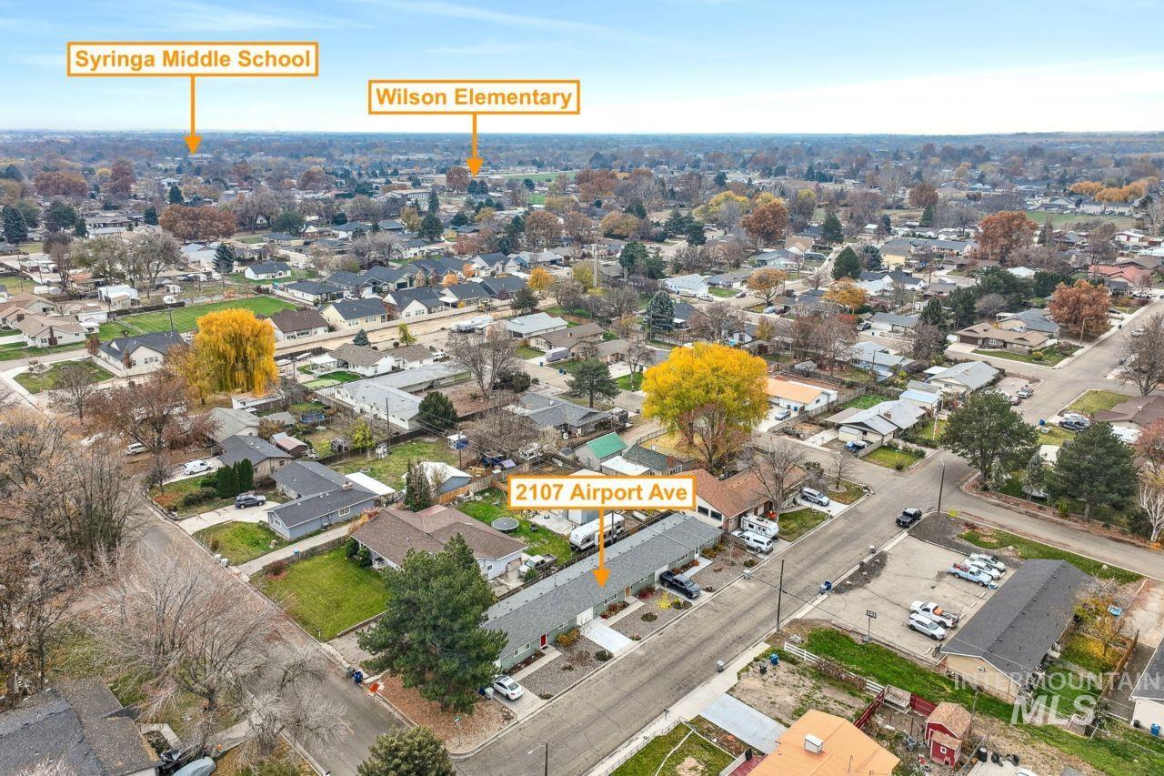 2105 Airport Ave, Caldwell, Idaho 83605, 2 Bedrooms, 1 Bathroom, Residential Income For Sale, Price $799,000,MLS 98977876