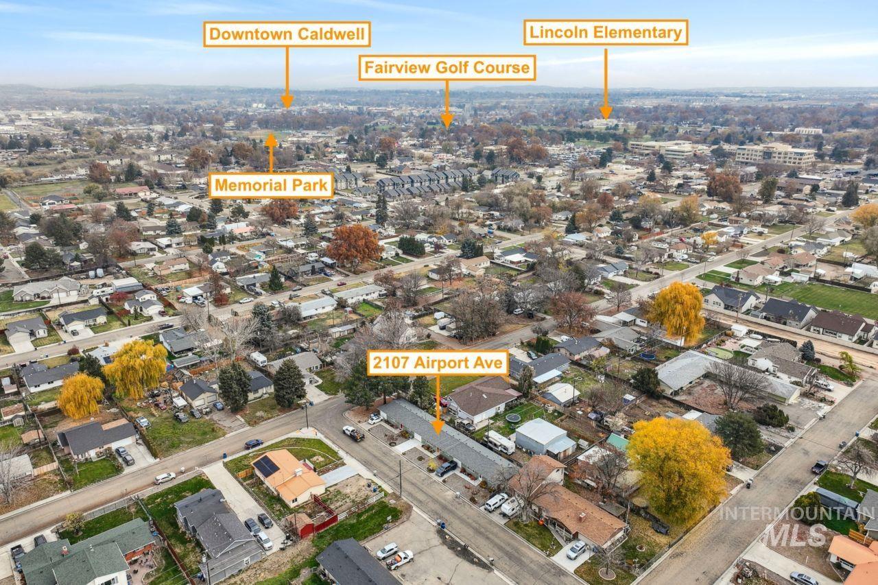 2105 Airport Ave, Caldwell, Idaho 83605, 2 Bedrooms, 1 Bathroom, Residential Income For Sale, Price $799,000,MLS 98977876