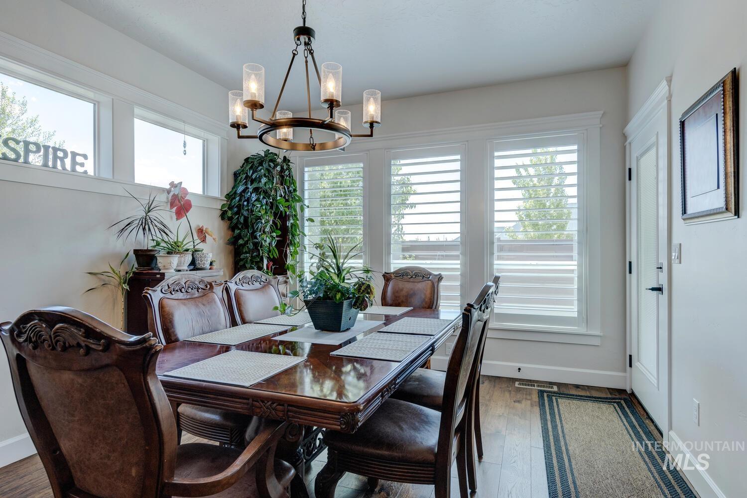 6955 N Exeter Pl, Meridian, Idaho 83646, 3 Bedrooms, 2 Bathrooms, Residential For Sale, Price $679,900,MLS 98977877