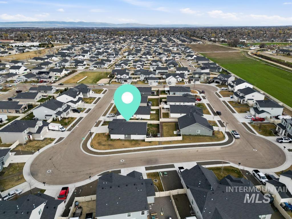 11389 W Tiekel River St, Nampa, Idaho 83686, 3 Bedrooms, 2 Bathrooms, Residential For Sale, Price $399,900,MLS 98977879