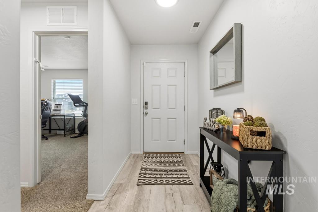 11389 W Tiekel River St, Nampa, Idaho 83686, 3 Bedrooms, 2 Bathrooms, Residential For Sale, Price $399,900,MLS 98977879