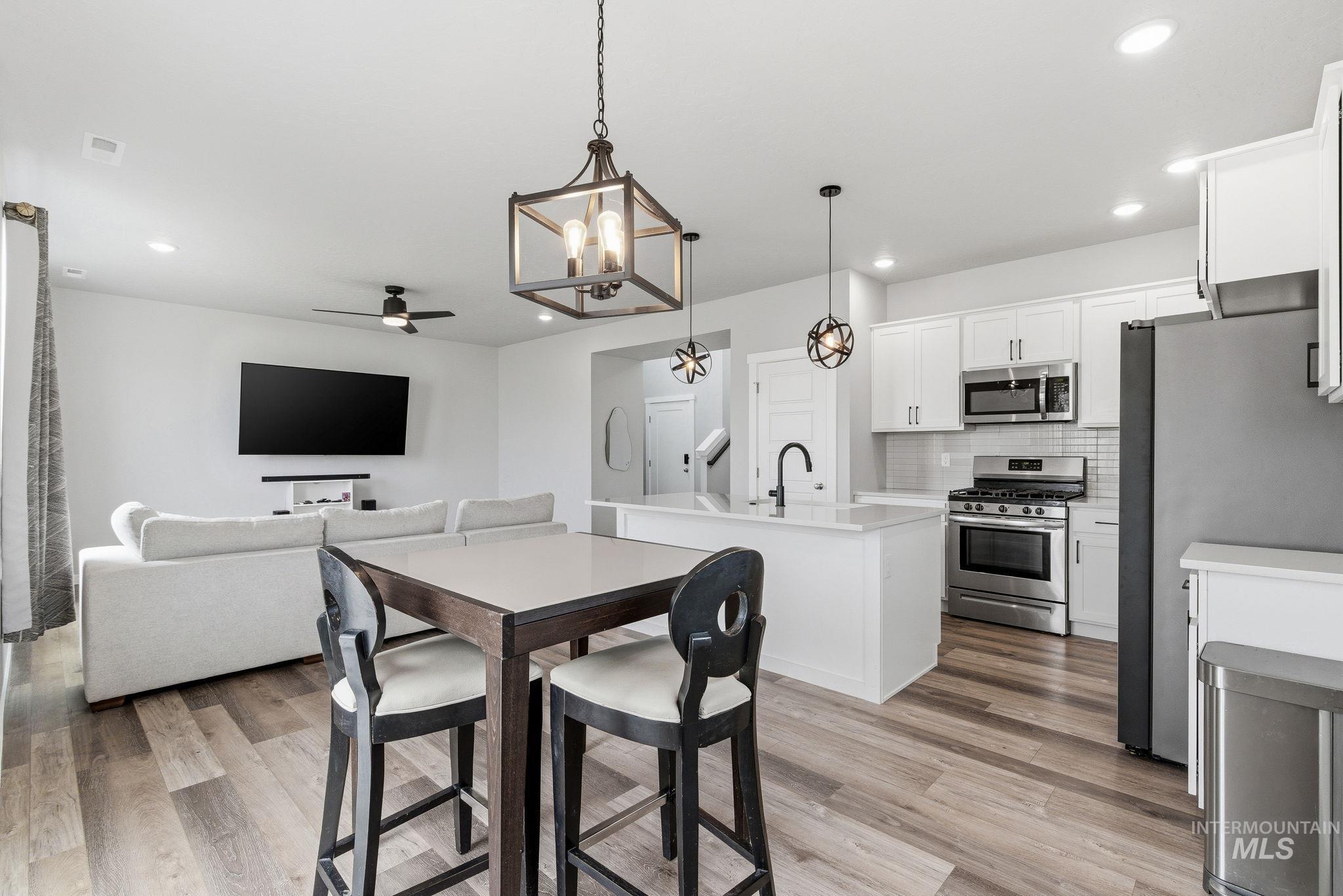 4174 N N Edessa Ave, Meridian, Idaho 83646, 4 Bedrooms, 2.5 Bathrooms, Residential For Sale, Price $485,000,MLS 98977882