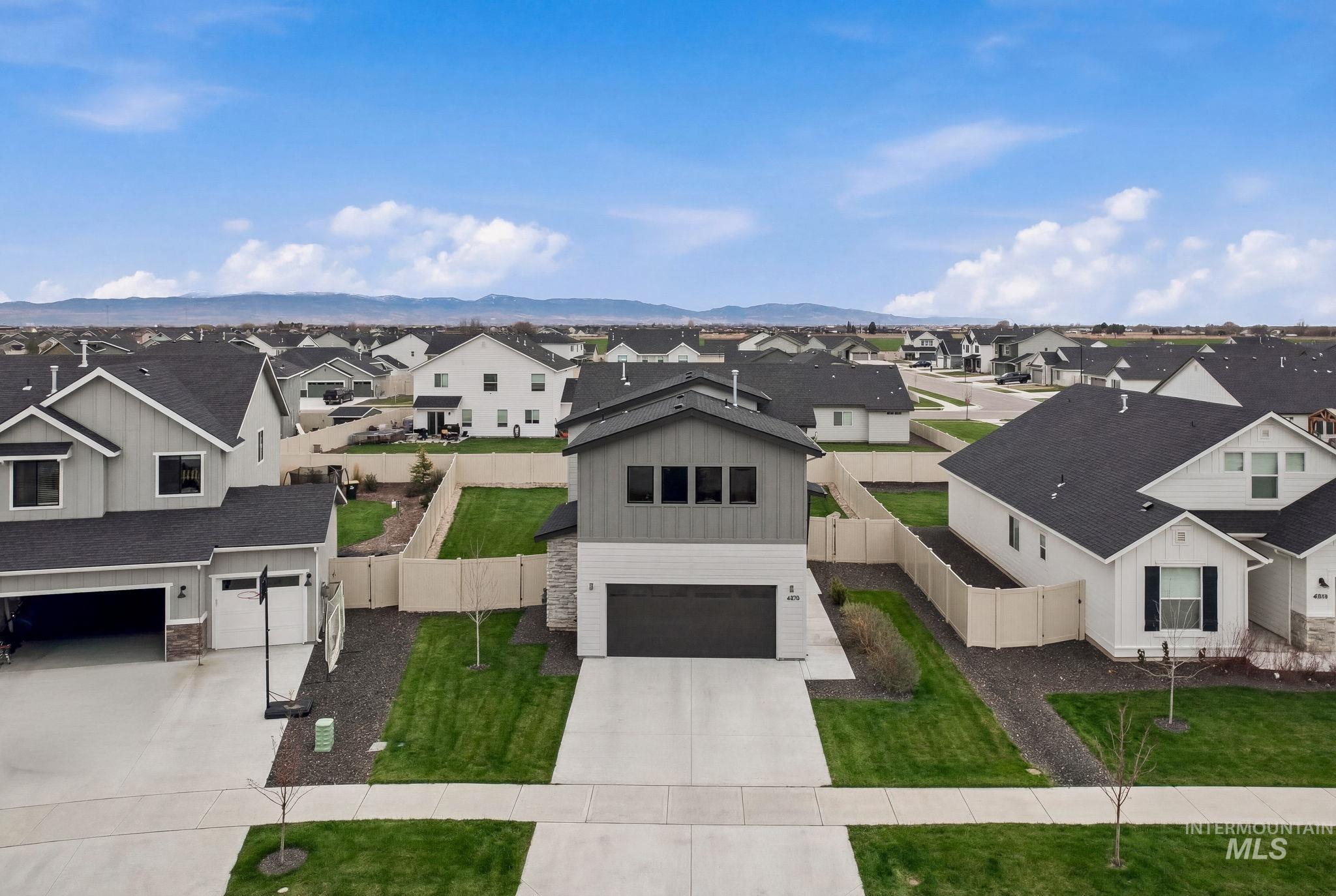 4174 N N Edessa Ave, Meridian, Idaho 83646, 4 Bedrooms, 2.5 Bathrooms, Residential For Sale, Price $485,000,MLS 98977882