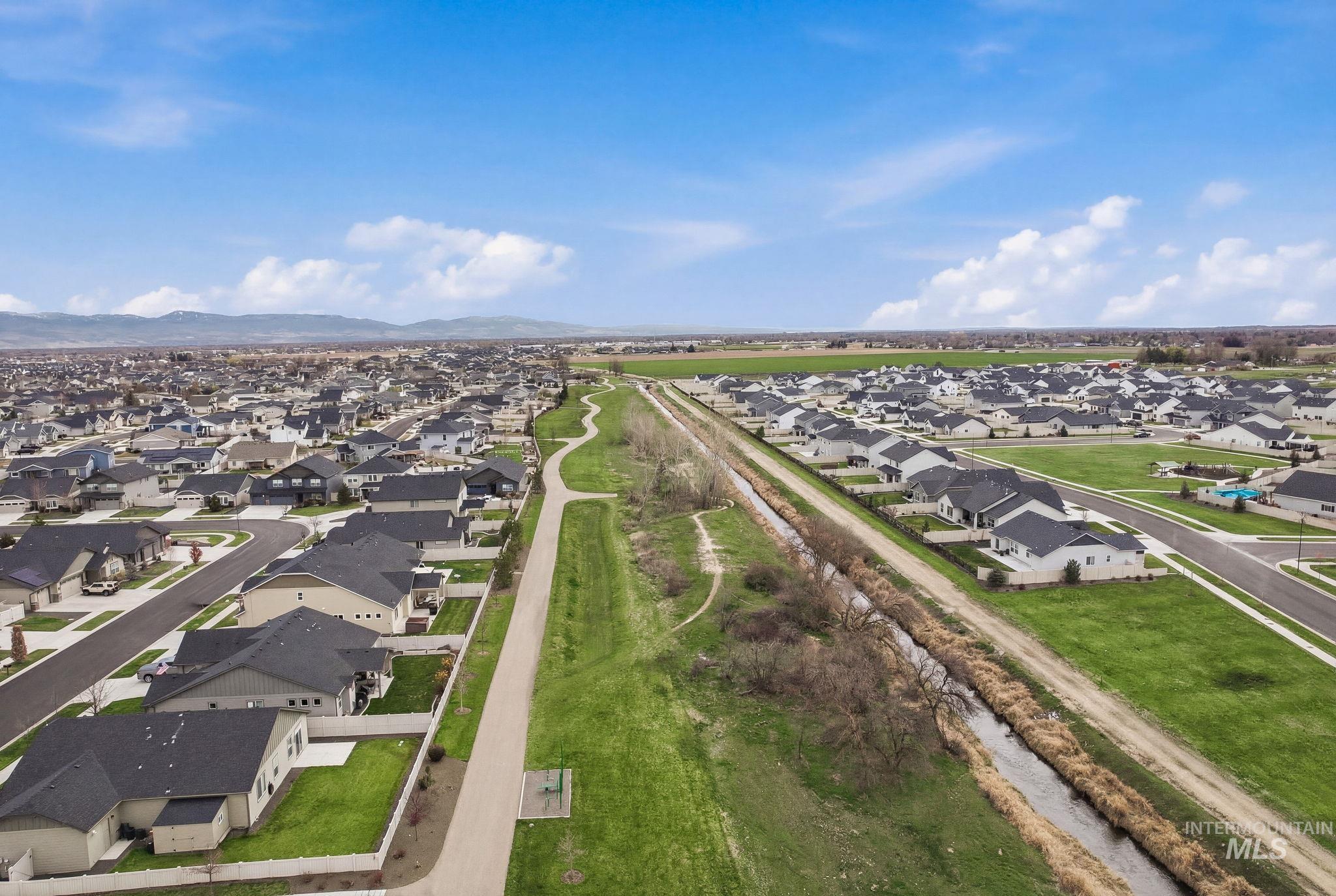 4174 N N Edessa Ave, Meridian, Idaho 83646, 4 Bedrooms, 2.5 Bathrooms, Residential For Sale, Price $485,000,MLS 98977882