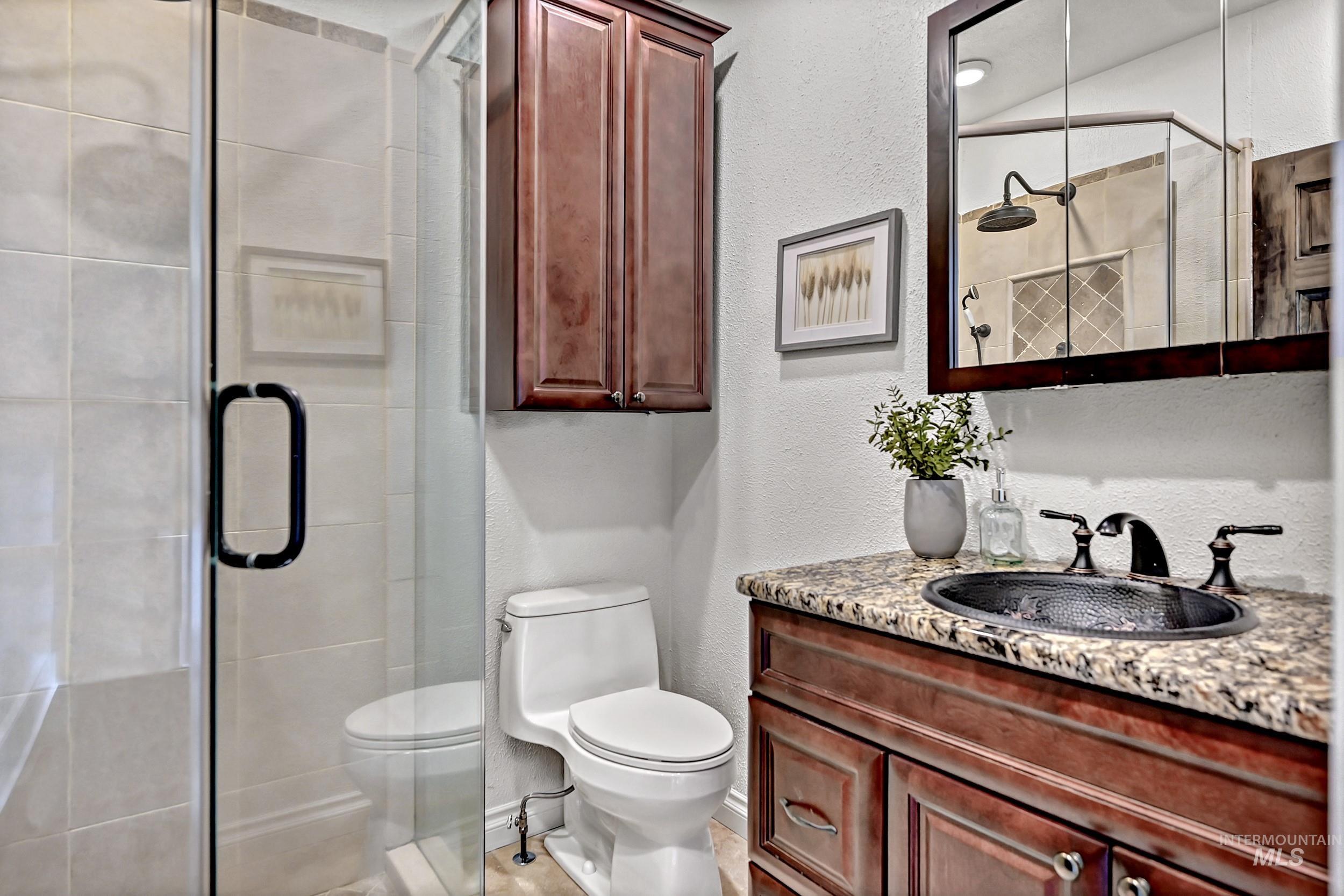 1413 W Eastman St, Boise, Idaho 83702, 3 Bedrooms, 2 Bathrooms, Residential For Sale, Price $639,900,MLS 98977884