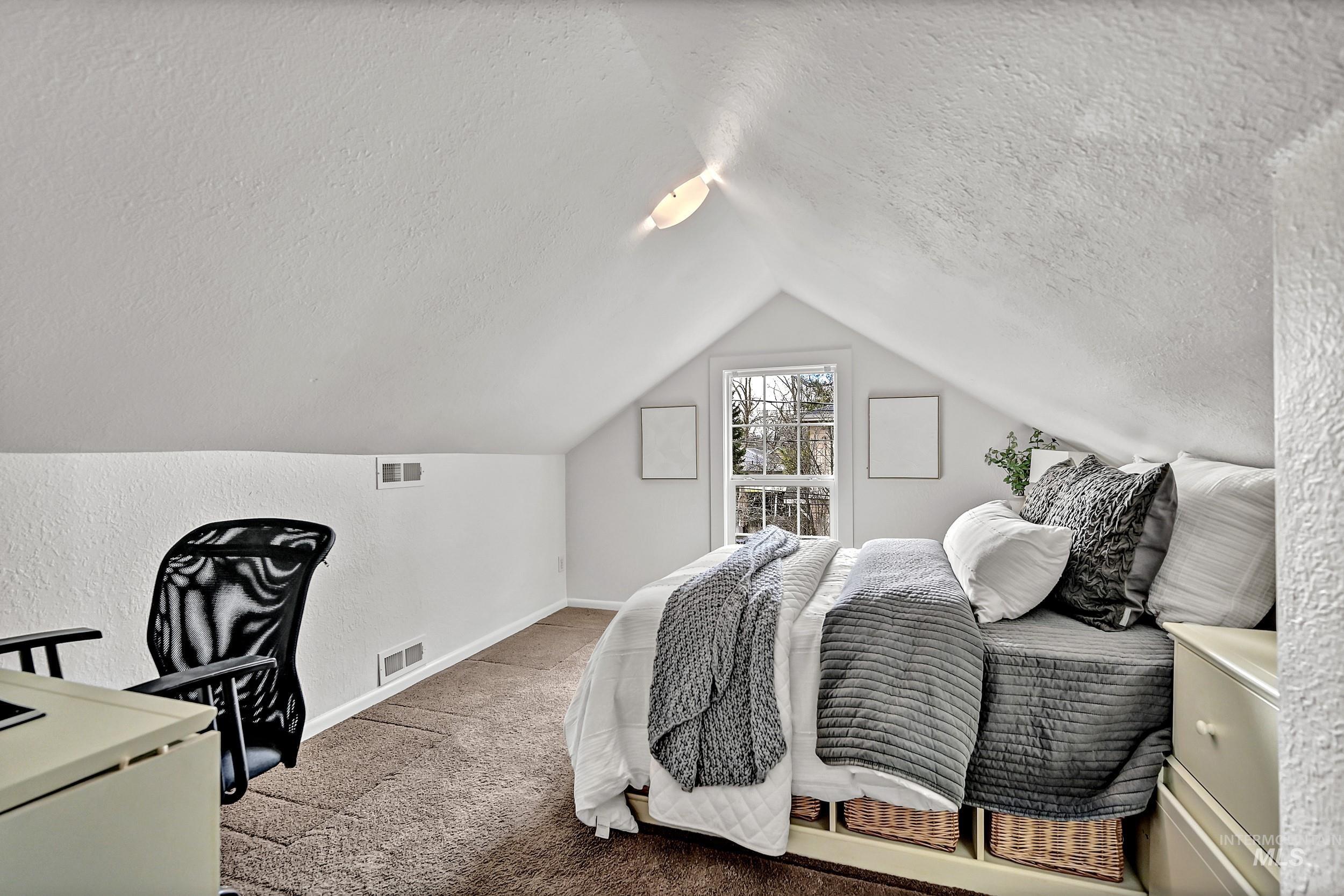 1413 W Eastman St, Boise, Idaho 83702, 3 Bedrooms, 2 Bathrooms, Residential For Sale, Price $639,900,MLS 98977884