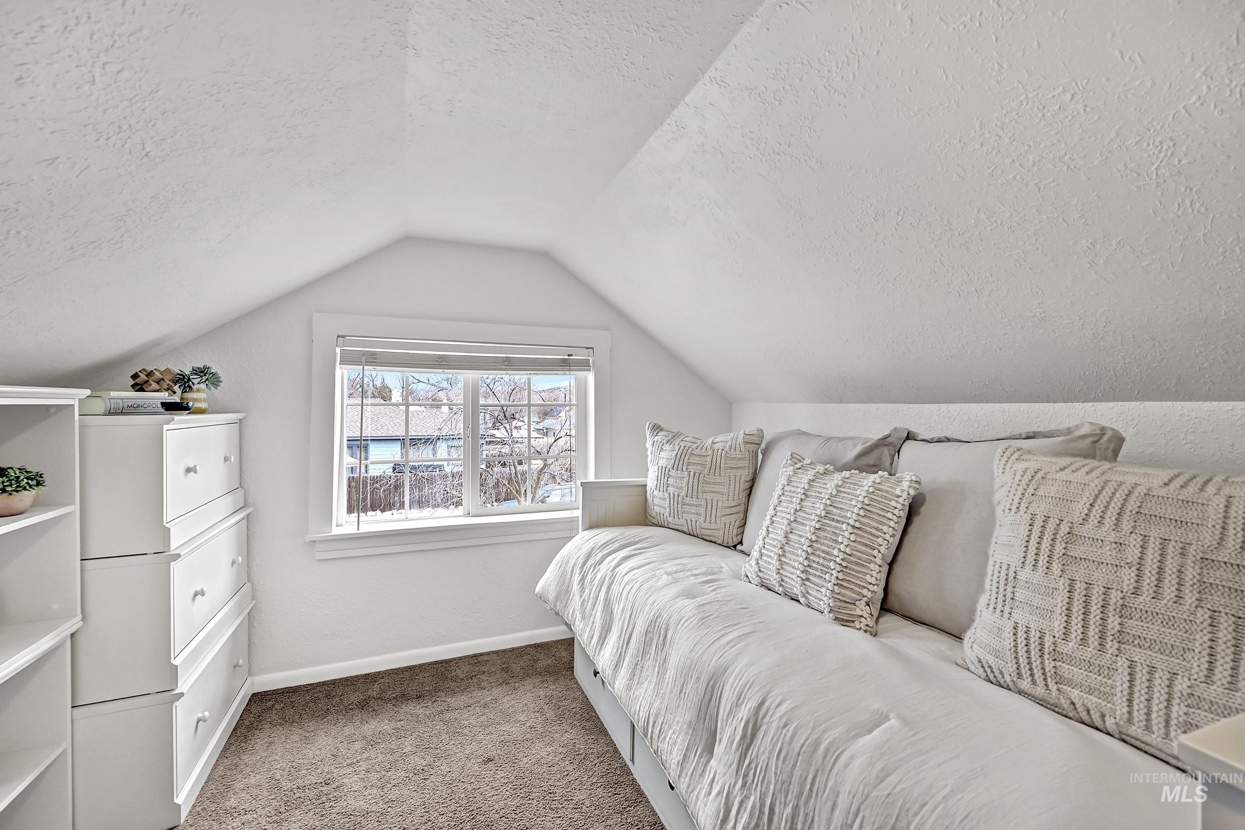 1413 W Eastman St, Boise, Idaho 83702, 3 Bedrooms, 2 Bathrooms, Residential For Sale, Price $639,900,MLS 98977884