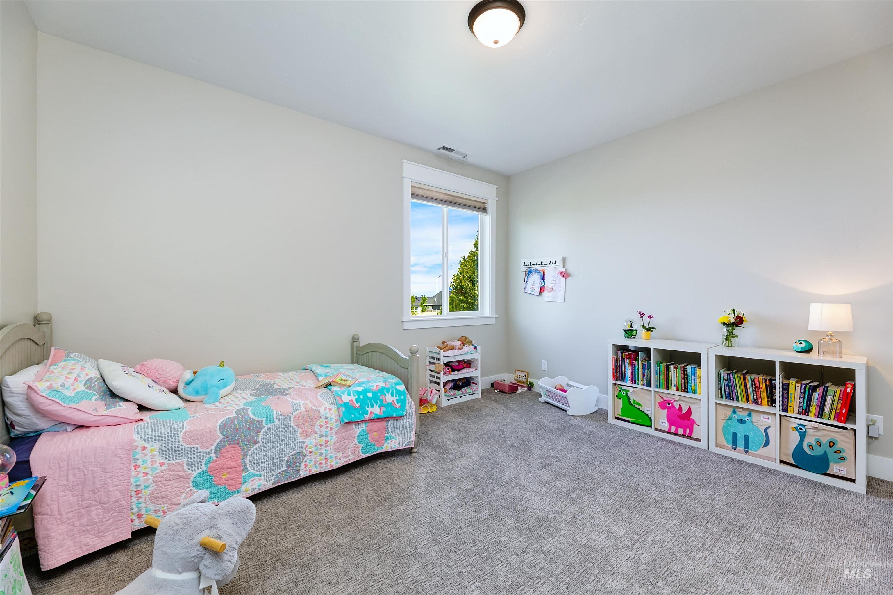 5463 N Exeter Way, Meridian, Idaho 83646, 5 Bedrooms, 2.5 Bathrooms, Residential For Sale, Price $749,900, 98977885