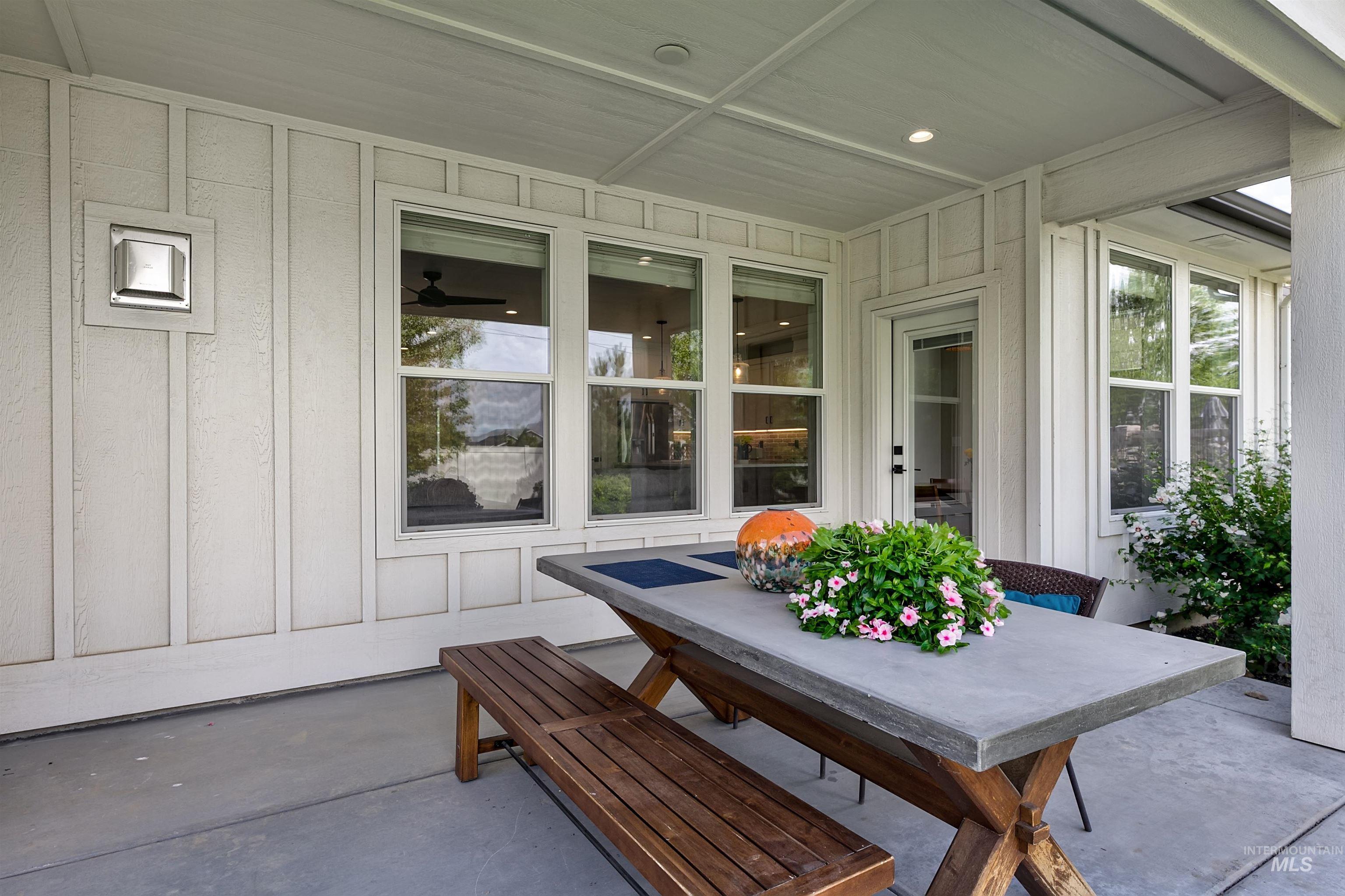 5463 N Exeter Way, Meridian, Idaho 83646, 5 Bedrooms, 2.5 Bathrooms, Residential For Sale, Price $749,900, 98977885