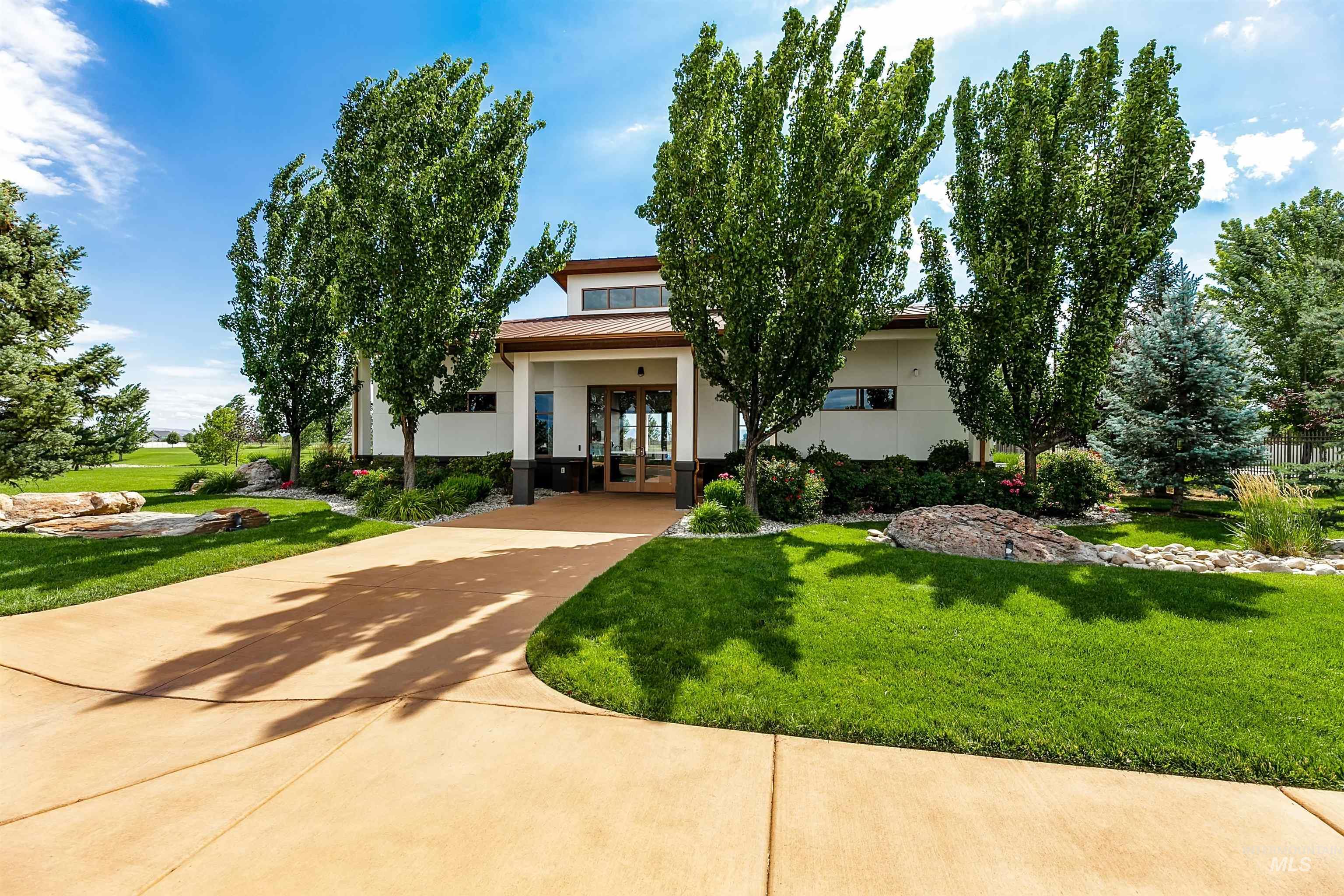 5463 N Exeter Way, Meridian, Idaho 83646, 5 Bedrooms, 2.5 Bathrooms, Residential For Sale, Price $749,900, 98977885