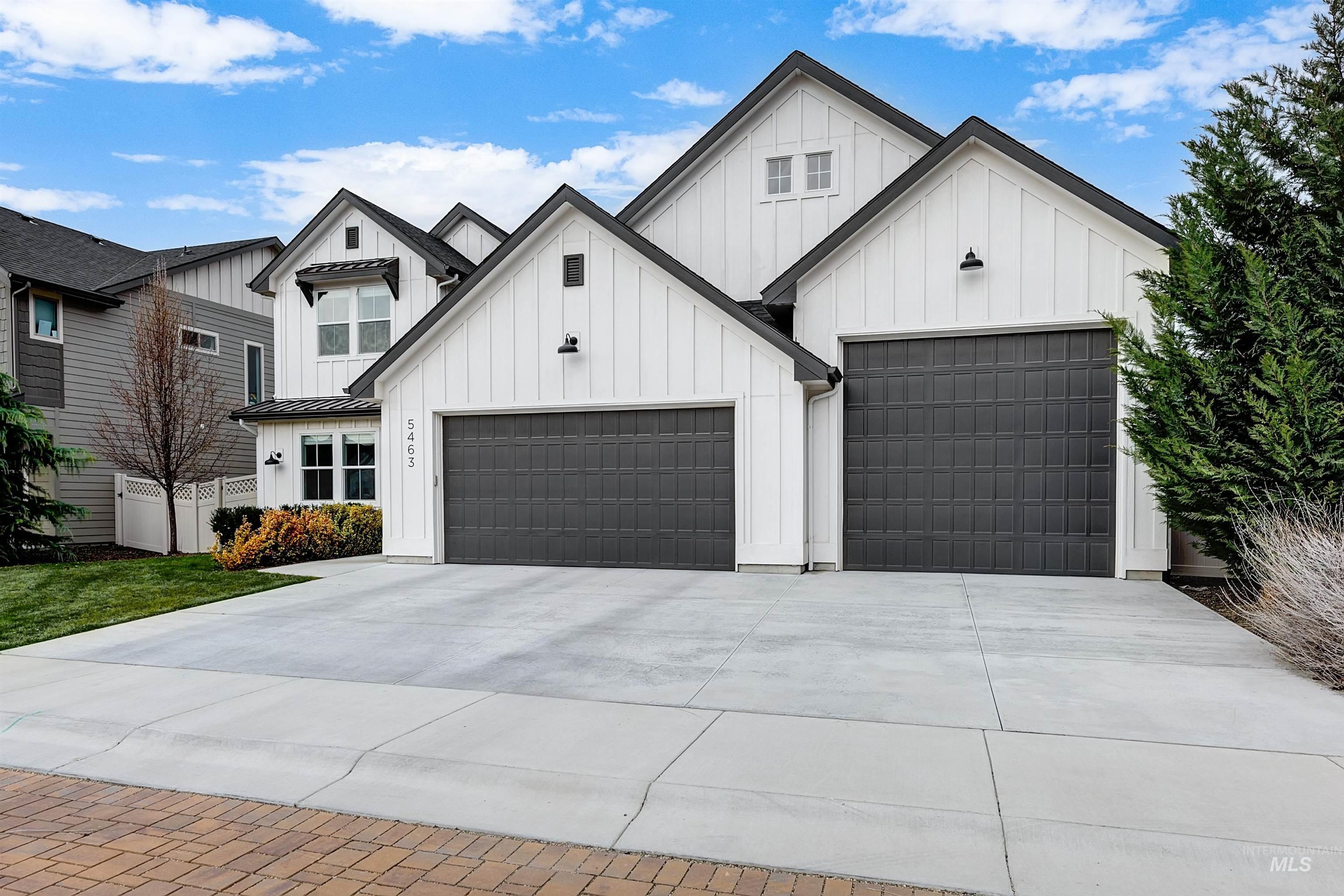 5463 N Exeter Way, Meridian, Idaho 83646, 5 Bedrooms, 2.5 Bathrooms, Residential For Sale, Price $749,900, 98977885