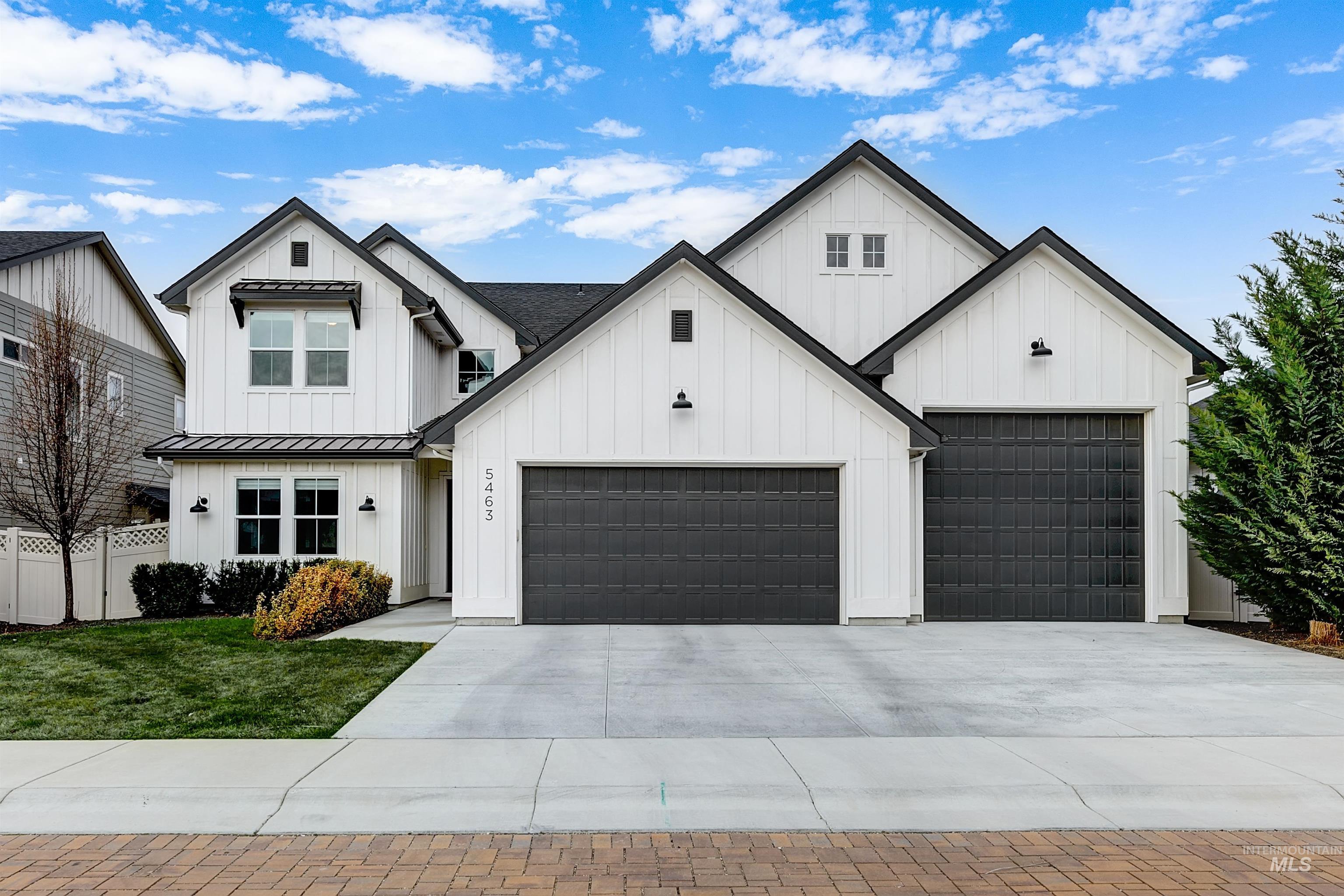 5463 N Exeter Way, Meridian, Idaho 83646, 5 Bedrooms, 2.5 Bathrooms, Residential For Sale, Price $749,900, 98977885