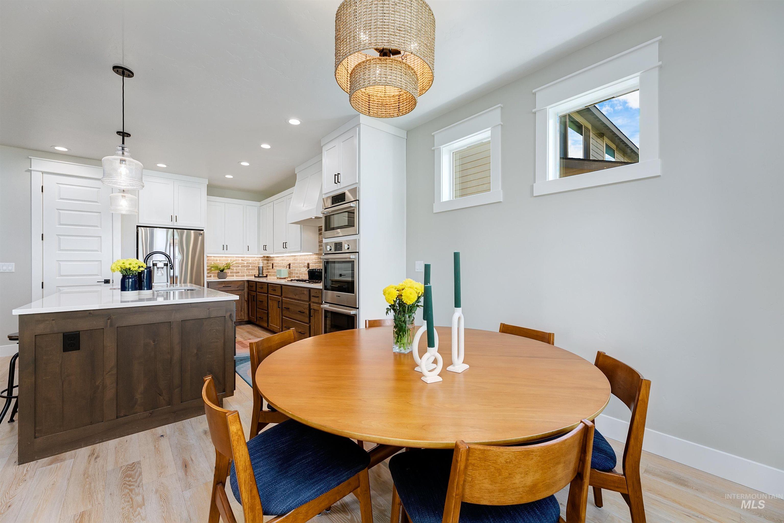 5463 N Exeter Way, Meridian, Idaho 83646, 5 Bedrooms, 2.5 Bathrooms, Residential For Sale, Price $749,900, 98977885