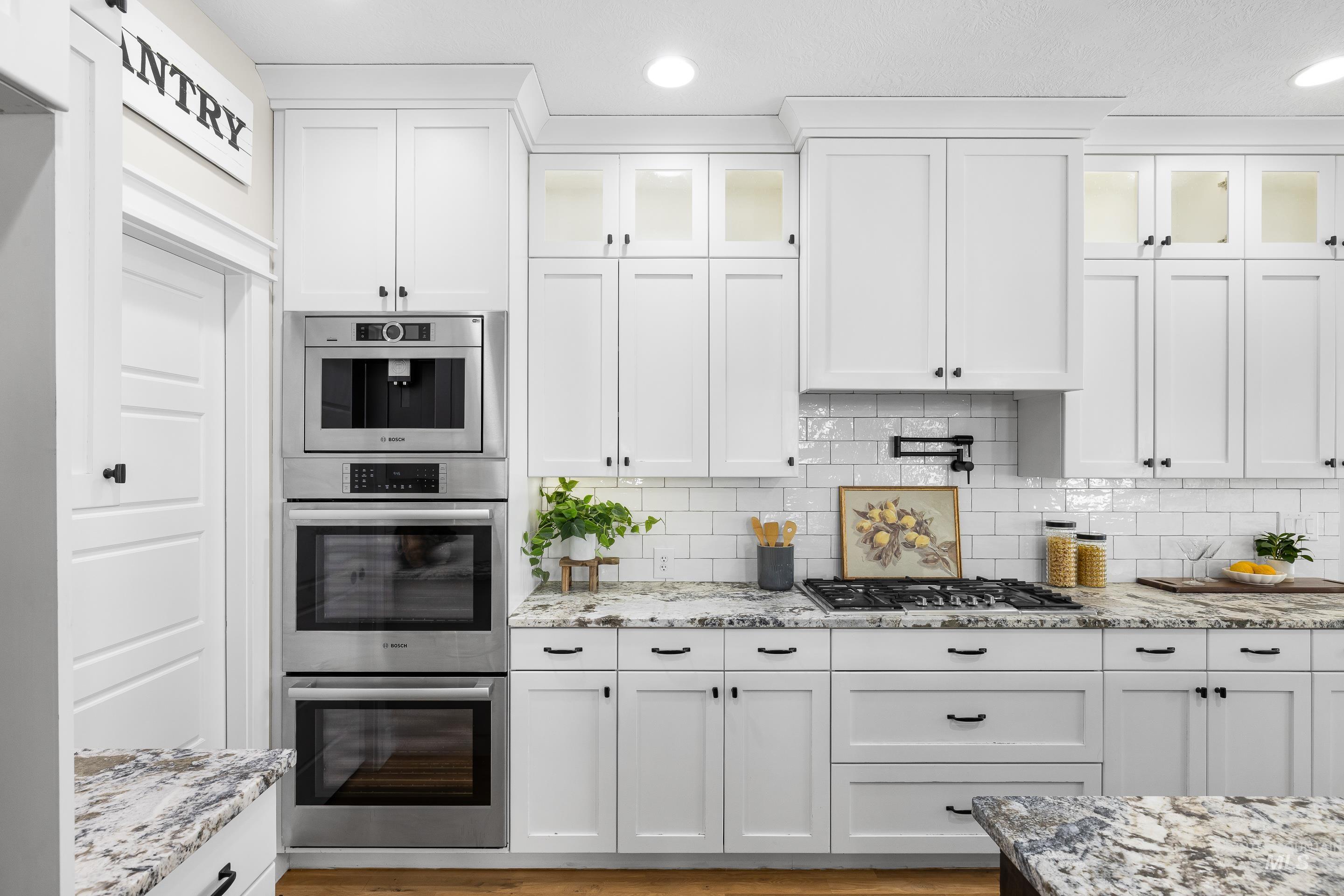 2145 W Verona Dr, Meridian, Idaho 83646, 5 Bedrooms, 4.5 Bathrooms, Residential For Sale, Price $1,099,000,MLS 98977887