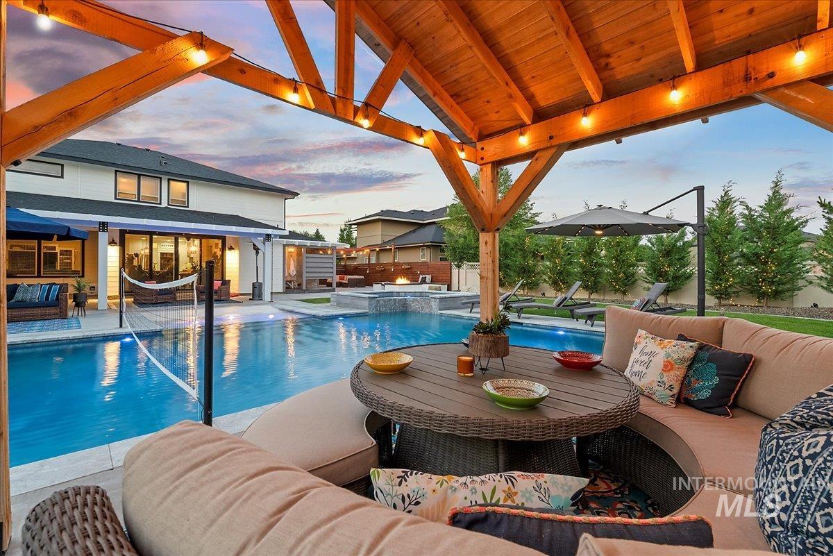 2145 W Verona Dr, Meridian, Idaho 83646, 5 Bedrooms, 4.5 Bathrooms, Residential For Sale, Price $1,099,000,MLS 98977887