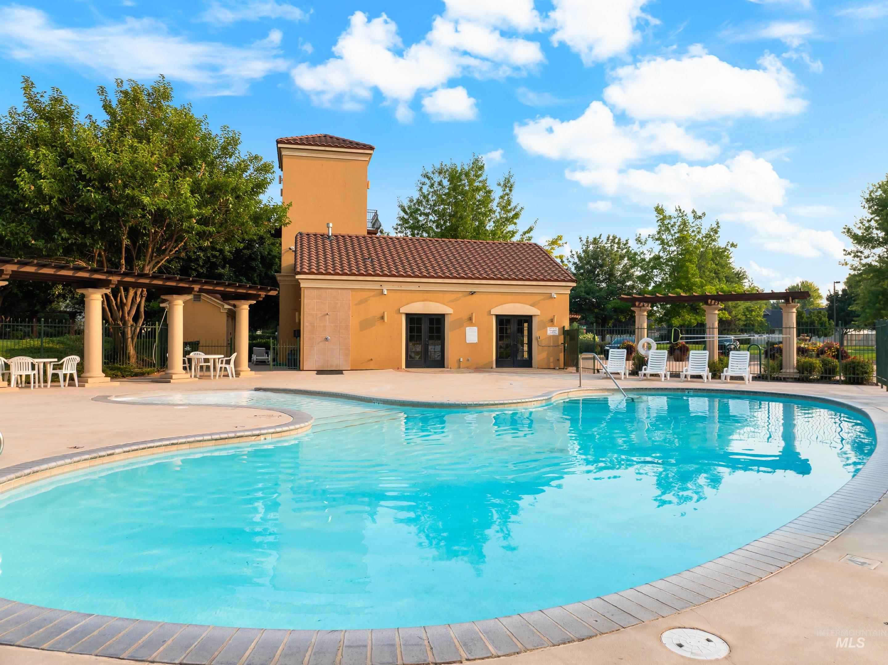 2145 W Verona Dr, Meridian, Idaho 83646, 5 Bedrooms, 4.5 Bathrooms, Residential For Sale, Price $1,099,000,MLS 98977887