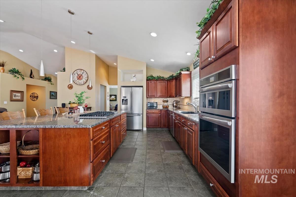 4609 N Mountain View Drive, Boise, Idaho 83704, 5 Bedrooms, 3 Bathrooms, Residential For Sale, Price $1,499,990,MLS 98977890