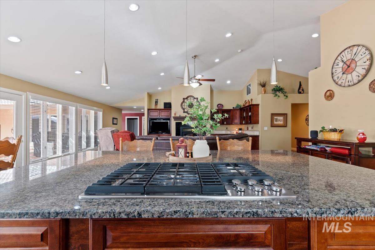 4609 N Mountain View Drive, Boise, Idaho 83704, 5 Bedrooms, 3 Bathrooms, Residential For Sale, Price $1,499,990,MLS 98977890