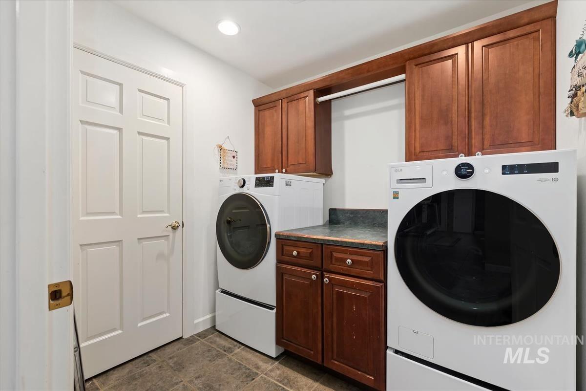 4609 N Mountain View Drive, Boise, Idaho 83704, 5 Bedrooms, 3 Bathrooms, Residential For Sale, Price $1,499,990,MLS 98977890