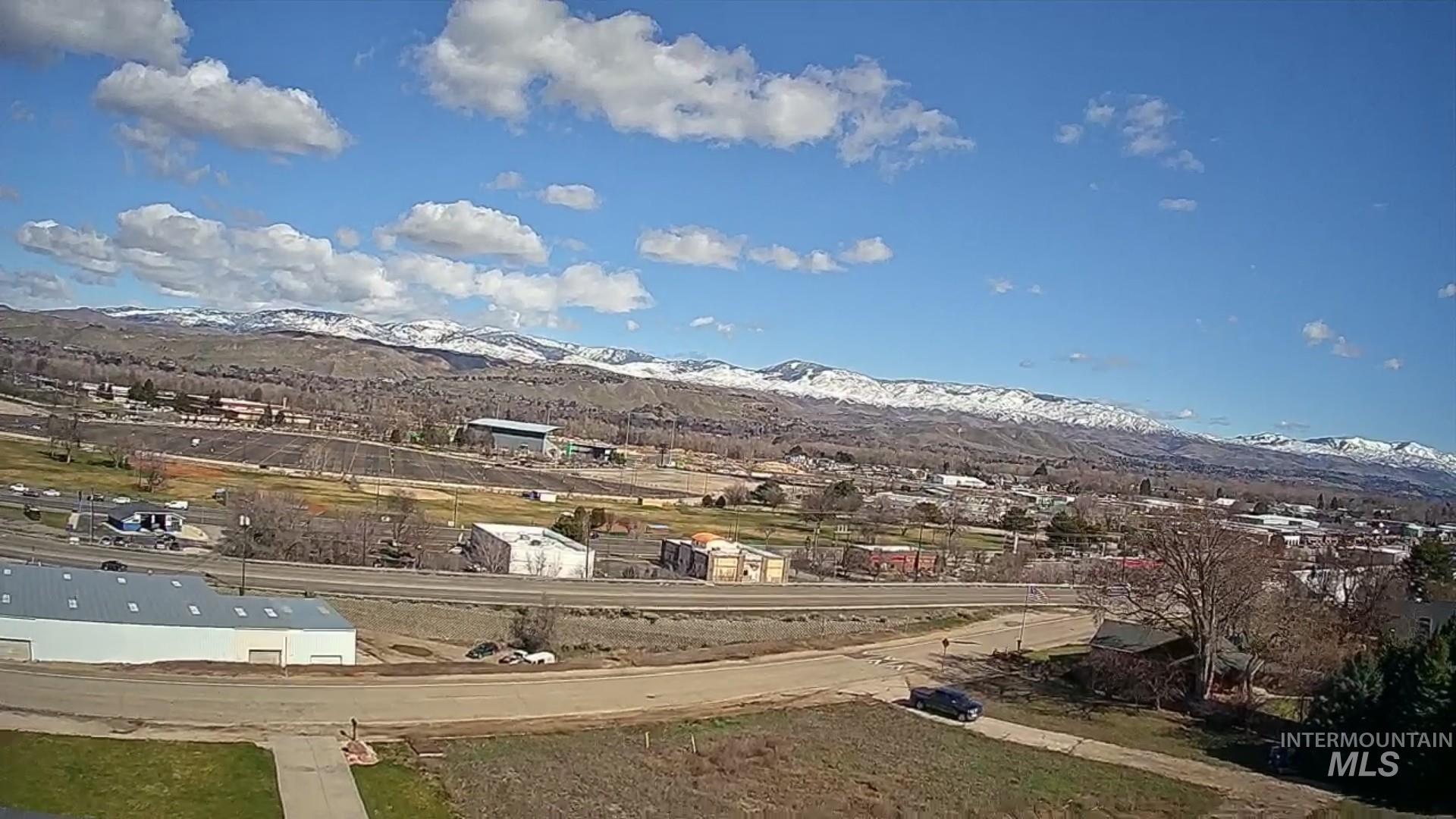 4609 N Mountain View Drive, Boise, Idaho 83704, 5 Bedrooms, 3 Bathrooms, Residential For Sale, Price $1,499,990,MLS 98977890