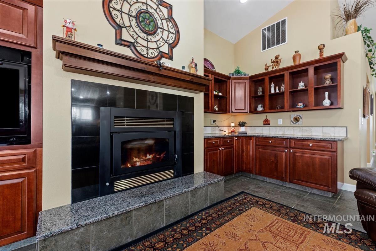 4609 N Mountain View Drive, Boise, Idaho 83704, 5 Bedrooms, 3 Bathrooms, Residential For Sale, Price $1,499,990,MLS 98977890