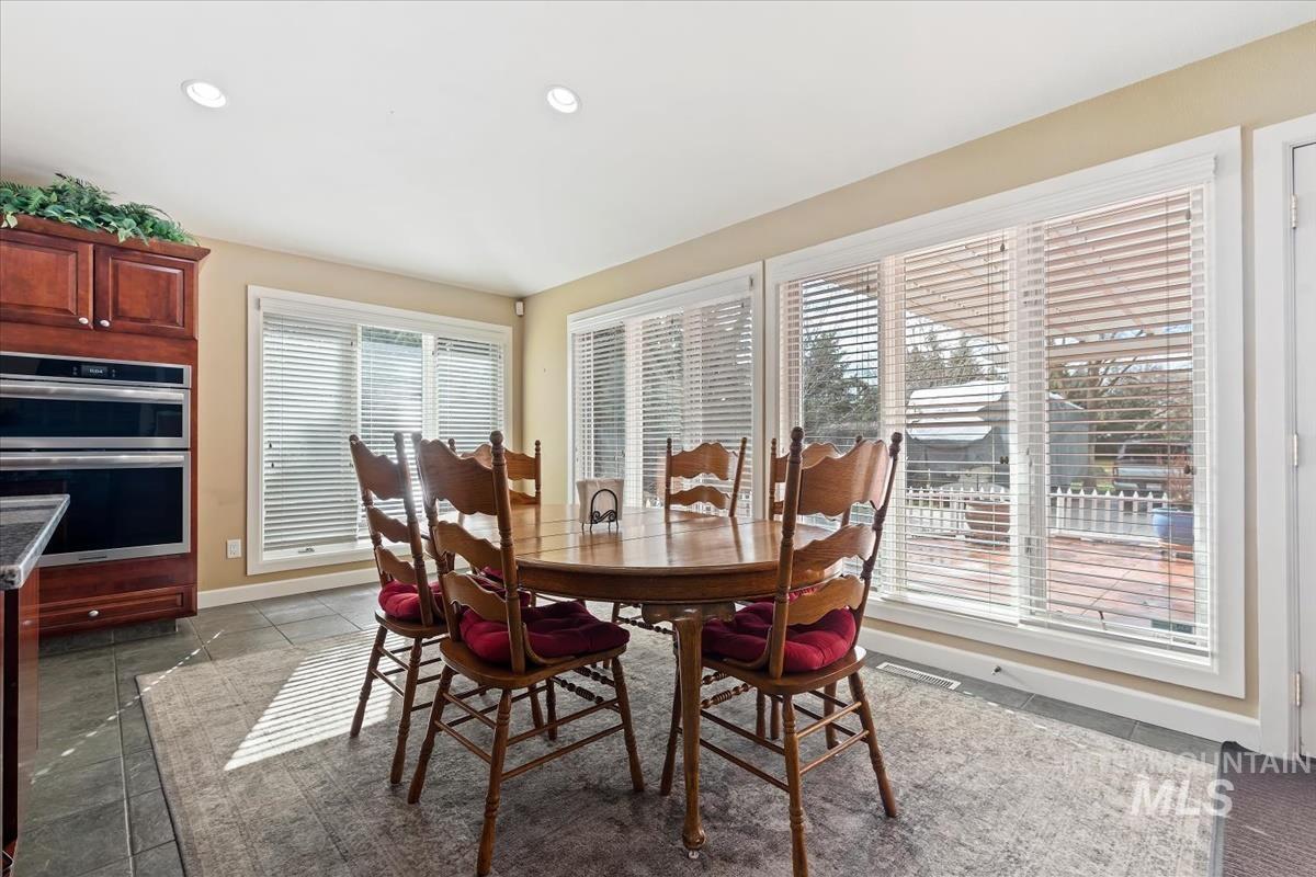 4609 N Mountain View Drive, Boise, Idaho 83704, 5 Bedrooms, 3 Bathrooms, Residential For Sale, Price $1,499,990,MLS 98977890