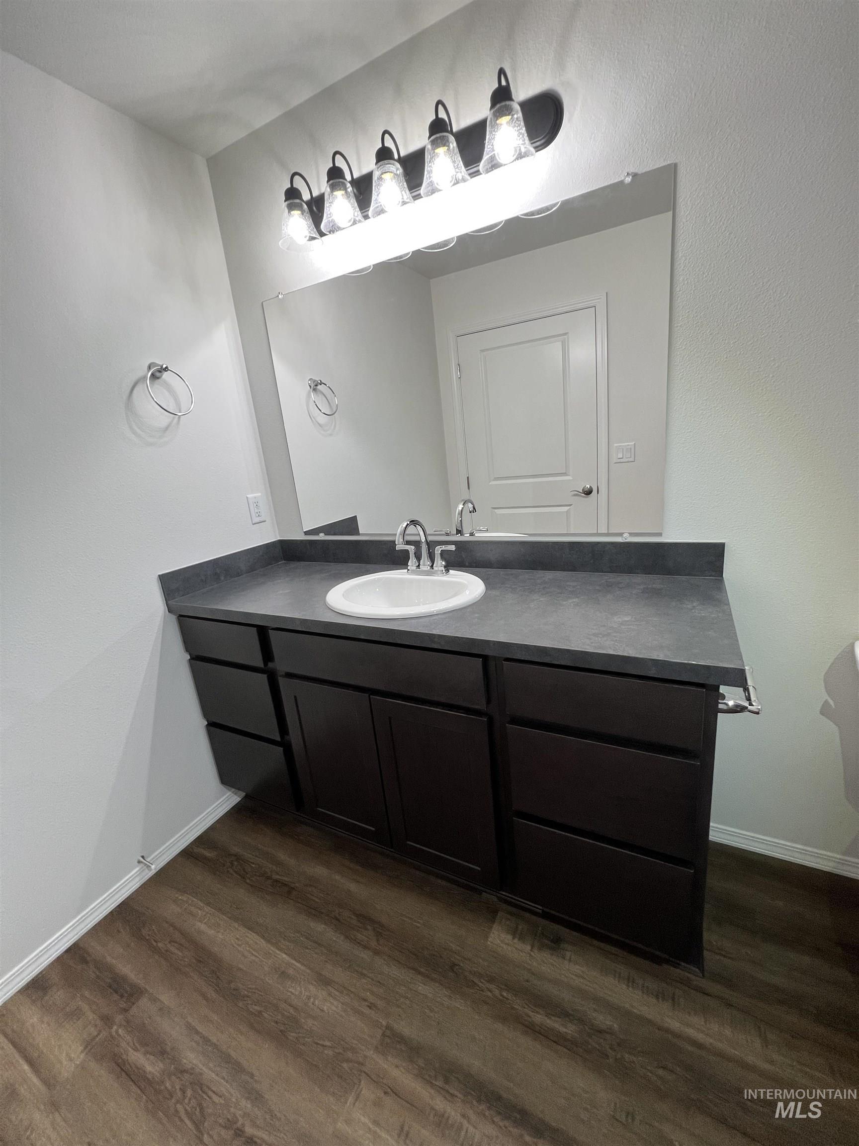 1735 Painted Rock Ct., Lewiston, Idaho 83501, 3 Bedrooms, 2 Bathrooms, Residential For Sale, Price $399,900,MLS 98977891