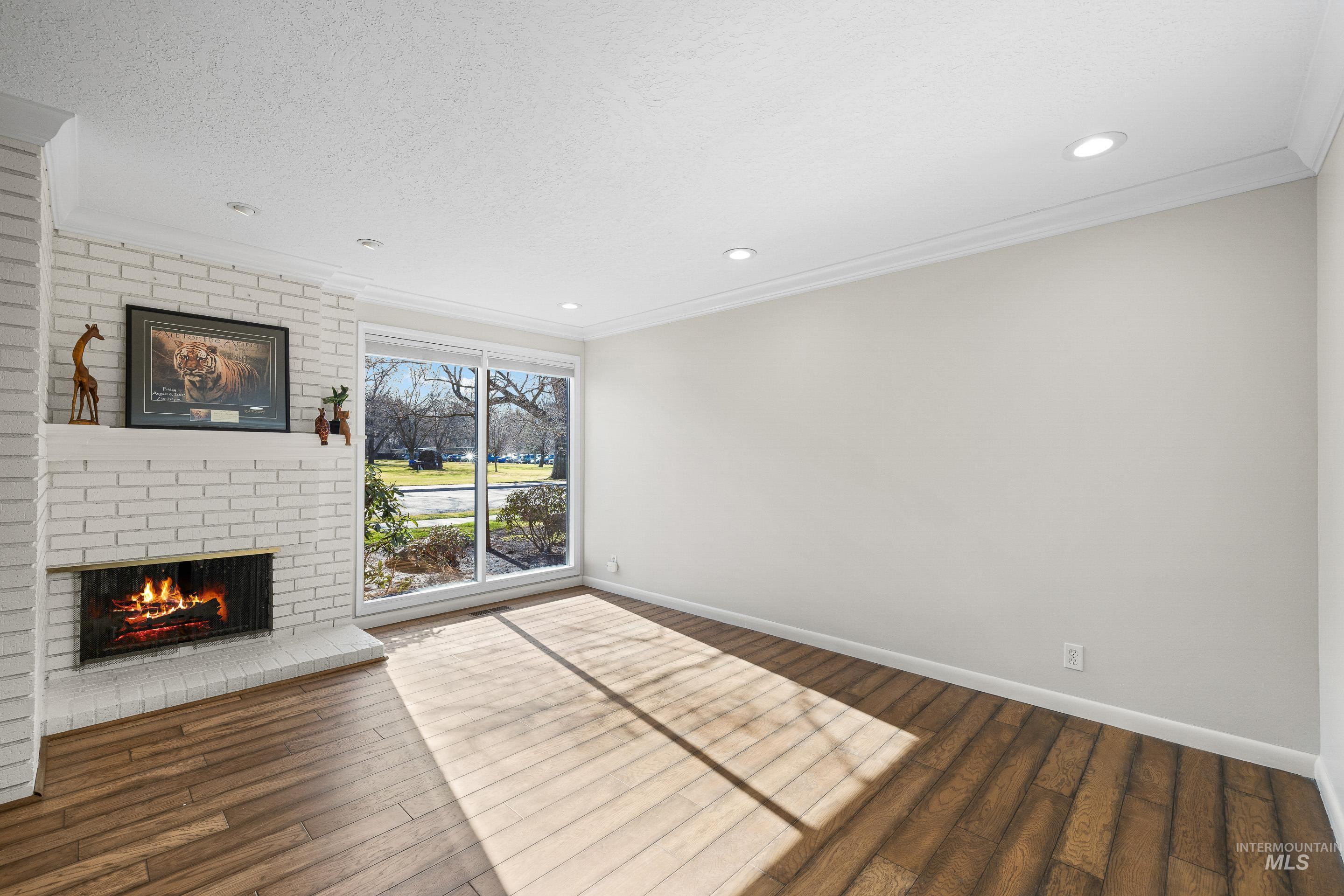 515 S Walnut, Boise, Idaho 83712, 4 Bedrooms, 2.5 Bathrooms, Residential For Sale, Price $642,000,MLS 98977893