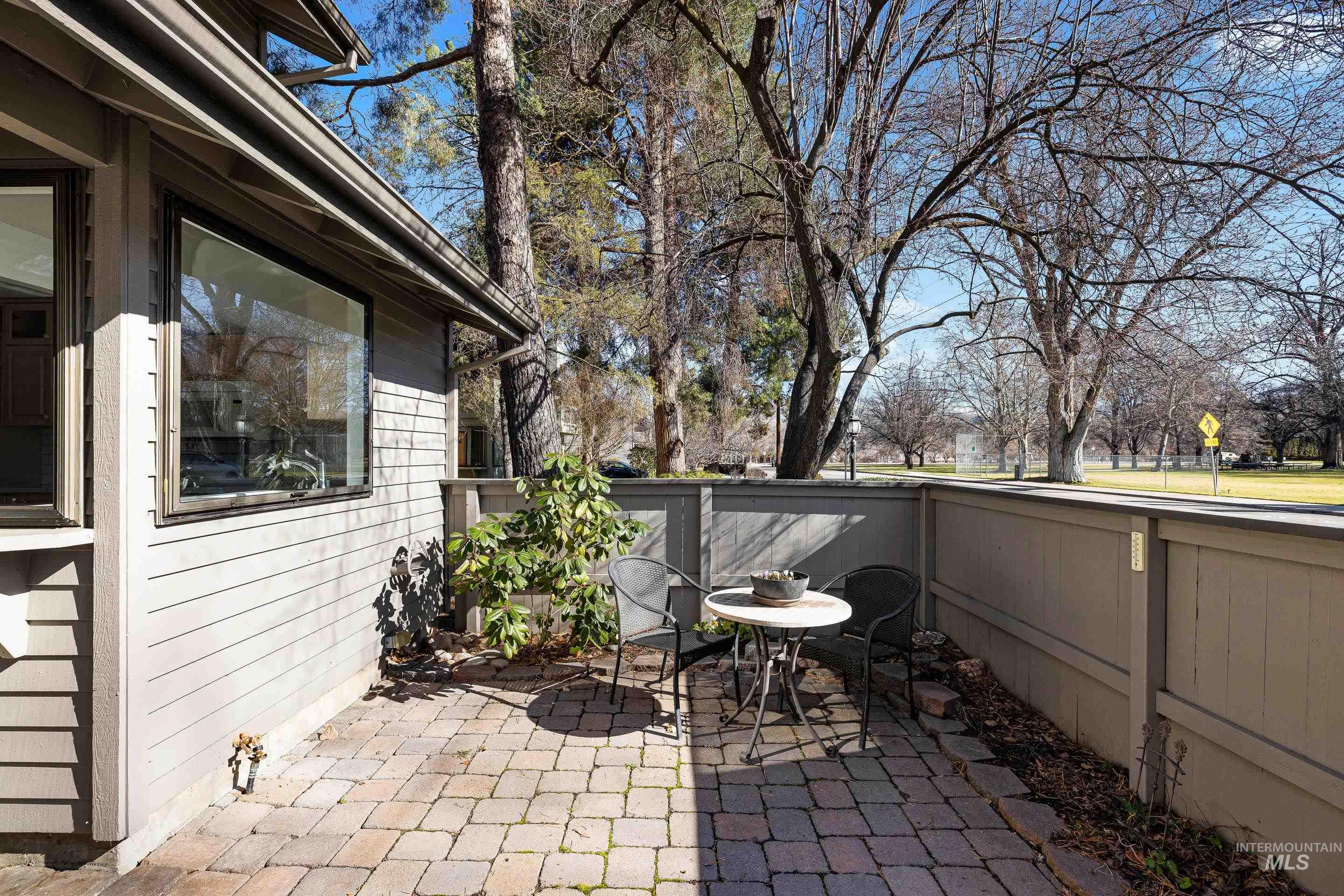 515 S Walnut, Boise, Idaho 83712, 4 Bedrooms, 2.5 Bathrooms, Residential For Sale, Price $642,000,MLS 98977893