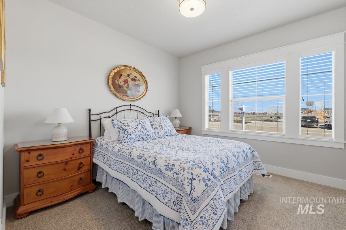 1315 W Tenzing, Nampa, Idaho 83686, 4 Bedrooms, 2 Bathrooms, Residential For Sale, Price $610,000,MLS 98977894