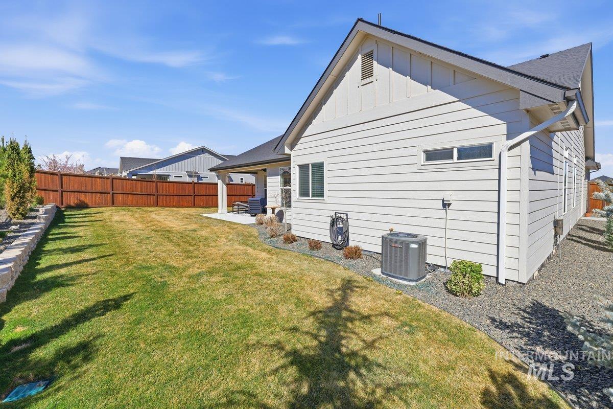 1315 W Tenzing, Nampa, Idaho 83686, 4 Bedrooms, 2 Bathrooms, Residential For Sale, Price $610,000,MLS 98977894