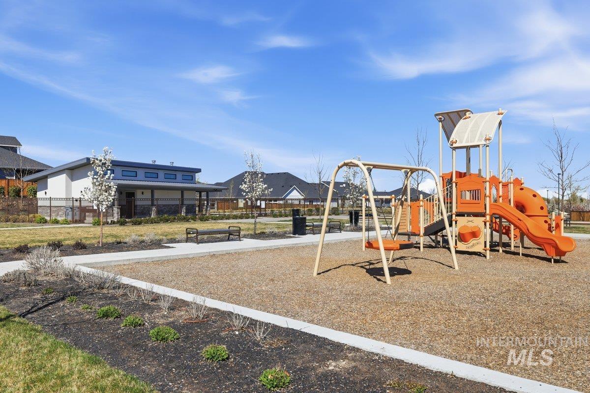 1315 W Tenzing, Nampa, Idaho 83686, 4 Bedrooms, 2 Bathrooms, Residential For Sale, Price $610,000,MLS 98977894