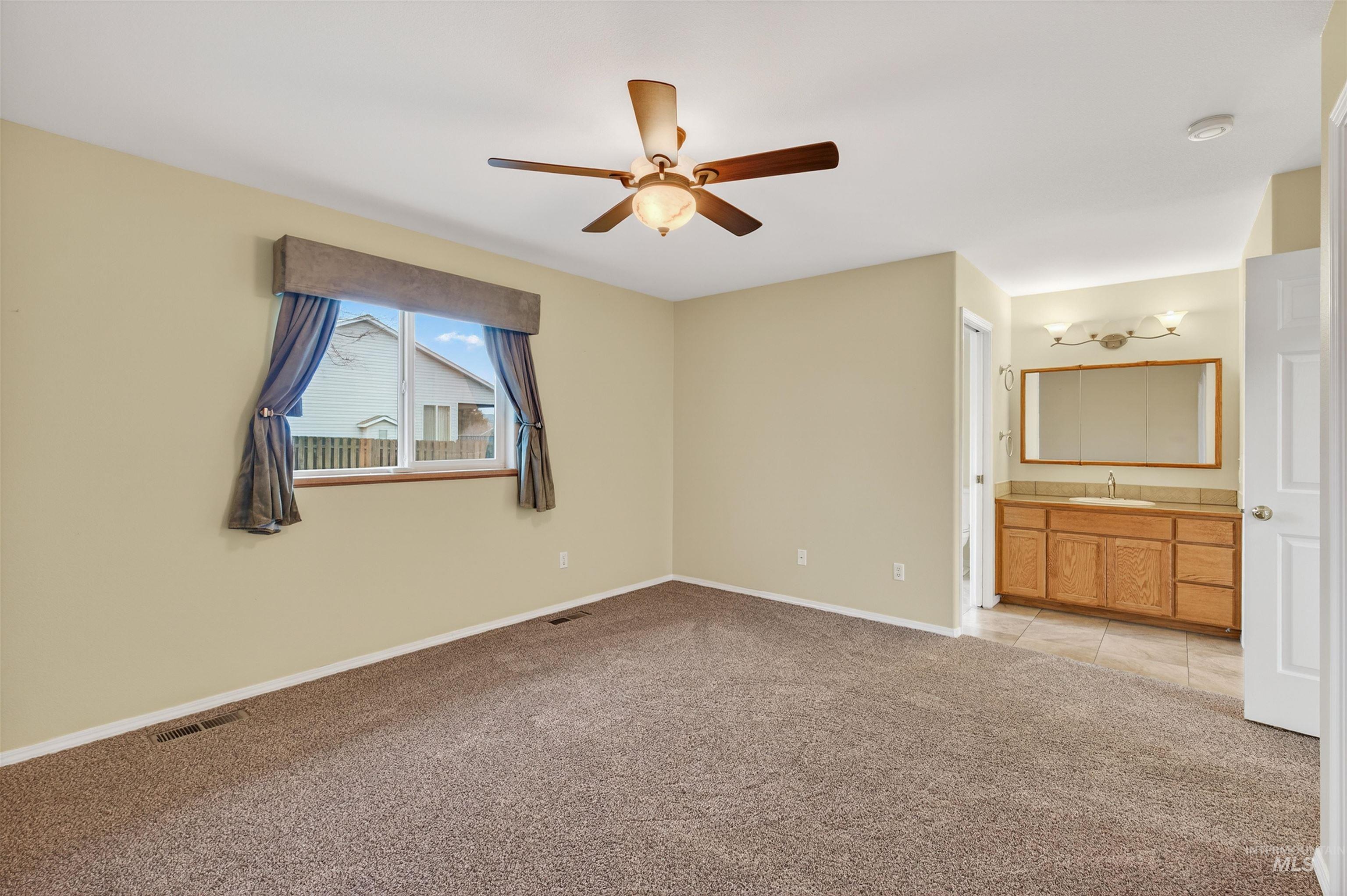 935 Cypress Court Unit A, Lewiston, Idaho 83501, 3 Bedrooms, 2 Bathrooms, Residential For Sale, Price $425,000,MLS 98977899