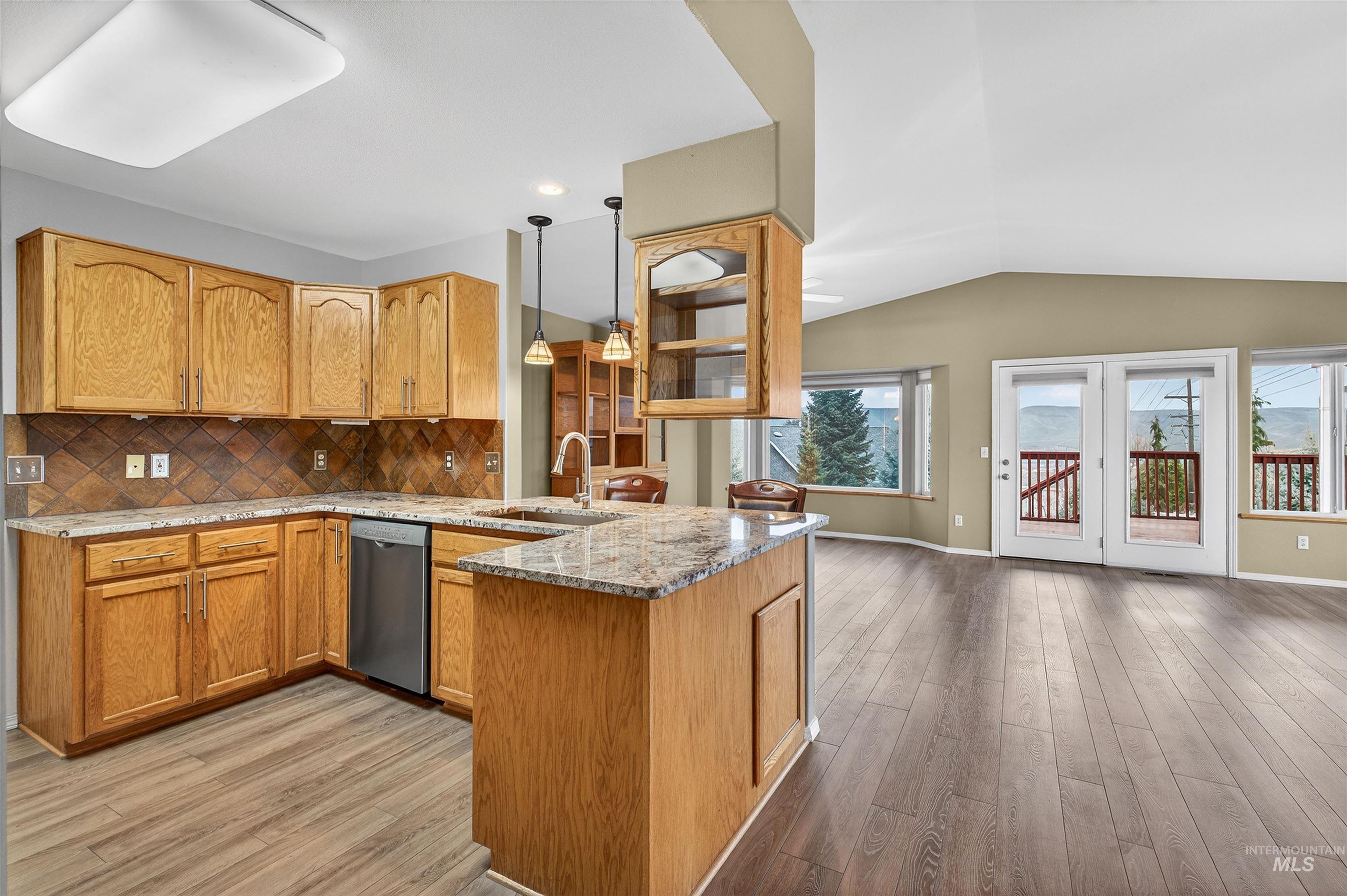 935 Cypress Court Unit A, Lewiston, Idaho 83501, 3 Bedrooms, 2 Bathrooms, Residential For Sale, Price $425,000,MLS 98977899