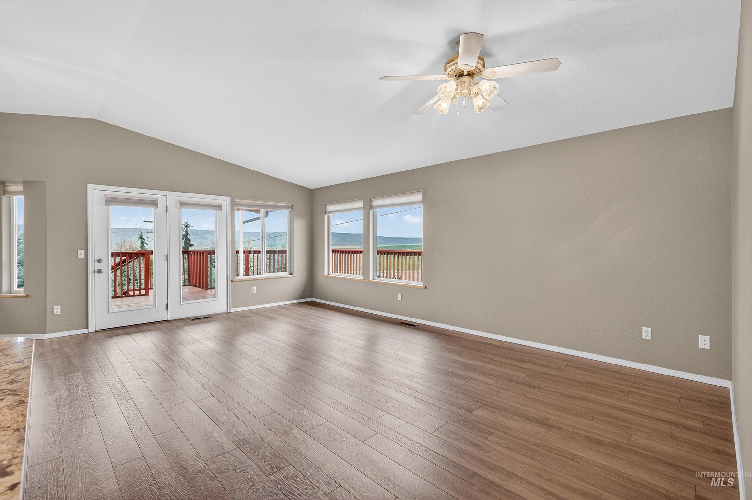 935 Cypress Court Unit A, Lewiston, Idaho 83501, 3 Bedrooms, 2 Bathrooms, Residential For Sale, Price $425,000,MLS 98977899