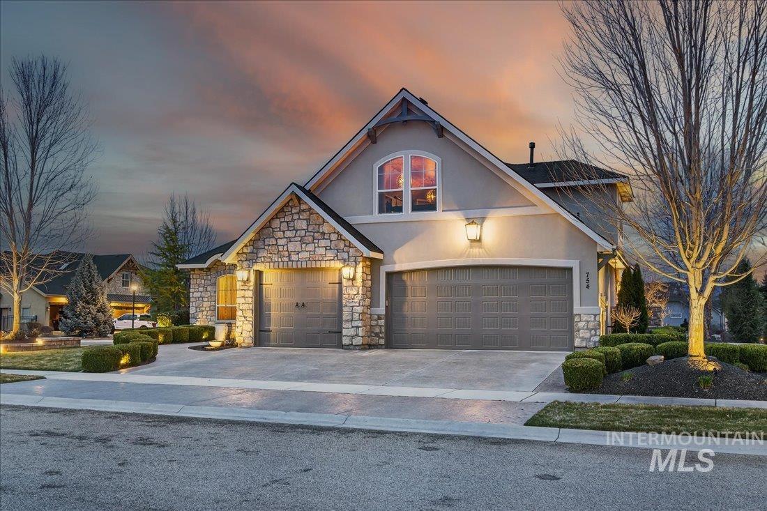 754 S Lone Hollow Way, Eagle, Idaho 83616, 4 Bedrooms, 2.5 Bathrooms, Residential For Sale, Price $1,699,900,MLS 98977900