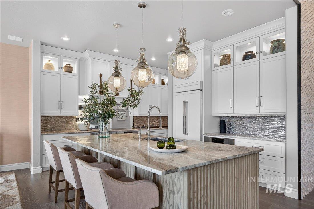 754 S Lone Hollow Way, Eagle, Idaho 83616, 4 Bedrooms, 2.5 Bathrooms, Residential For Sale, Price $1,699,900,MLS 98977900