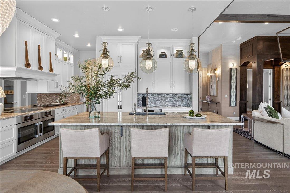 754 S Lone Hollow Way, Eagle, Idaho 83616, 4 Bedrooms, 2.5 Bathrooms, Residential For Sale, Price $1,699,900,MLS 98977900