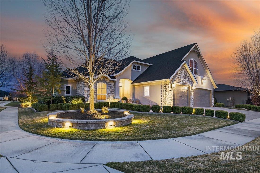 754 S Lone Hollow Way, Eagle, Idaho 83616, 4 Bedrooms, 2.5 Bathrooms, Residential For Sale, Price $1,699,900,MLS 98977900