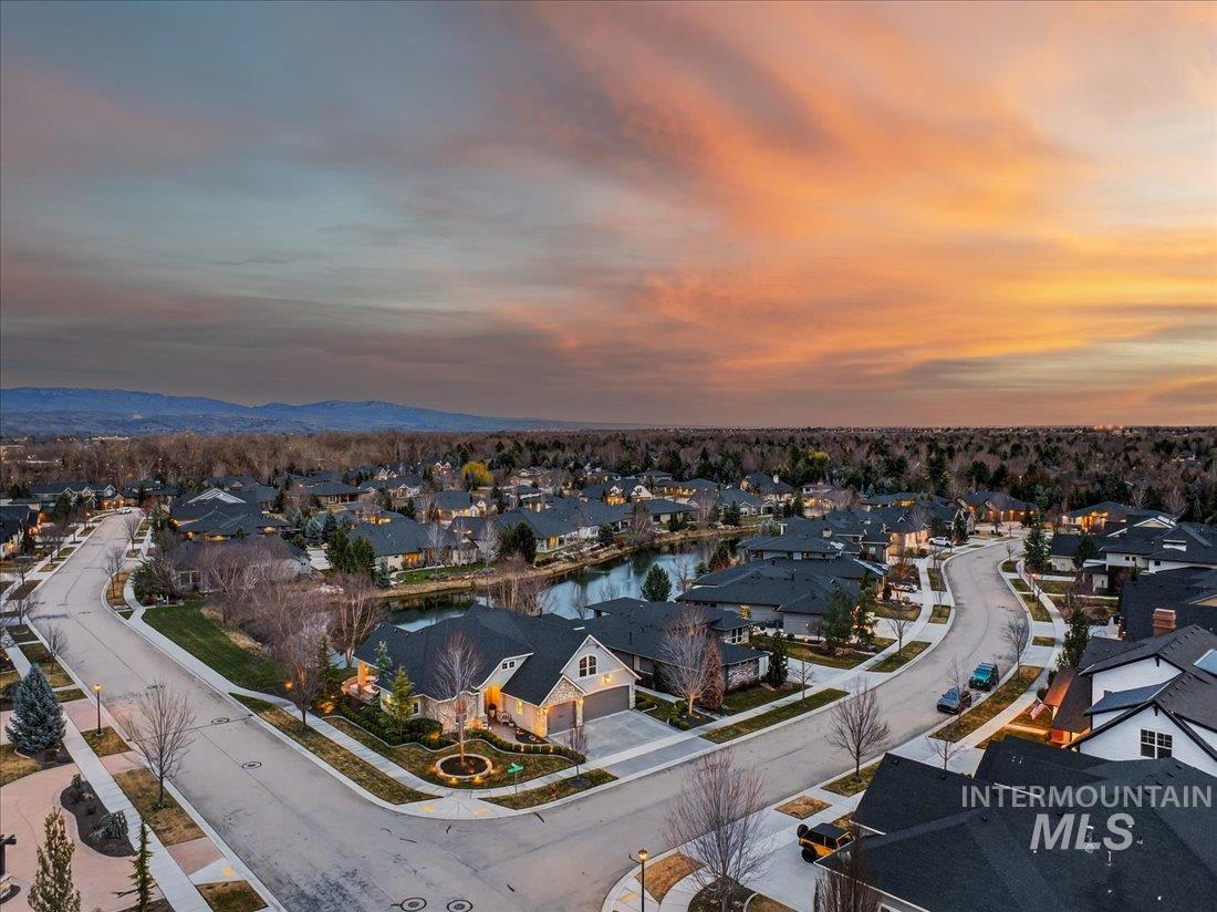 754 S Lone Hollow Way, Eagle, Idaho 83616, 4 Bedrooms, 2.5 Bathrooms, Residential For Sale, Price $1,699,900,MLS 98977900